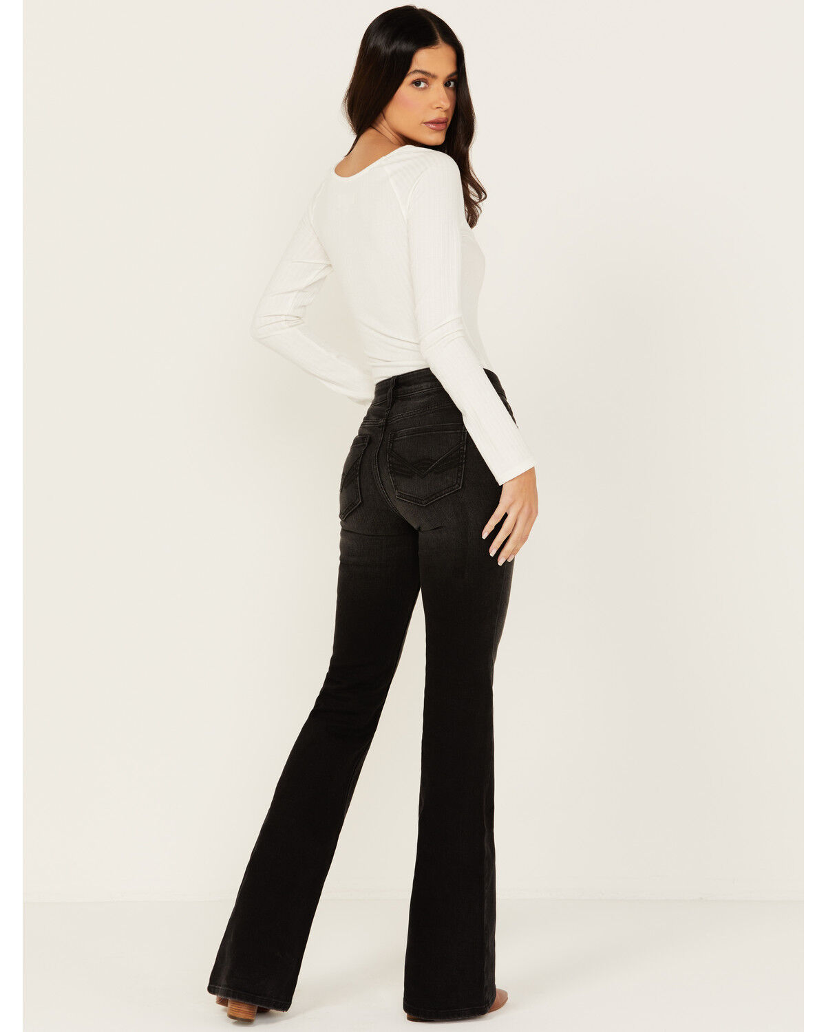 Image #3 - Idyllwind Women's Shadow Lane Mid Rise Debbie Stretch Bootcut Jeans, Black, hi-res