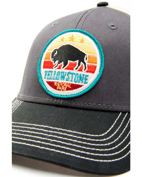 H3 Sportgear Men's Yellowstone National Park Buffalo Circle Patch Mesh-Back Trucker Cap, Grey, hi-res