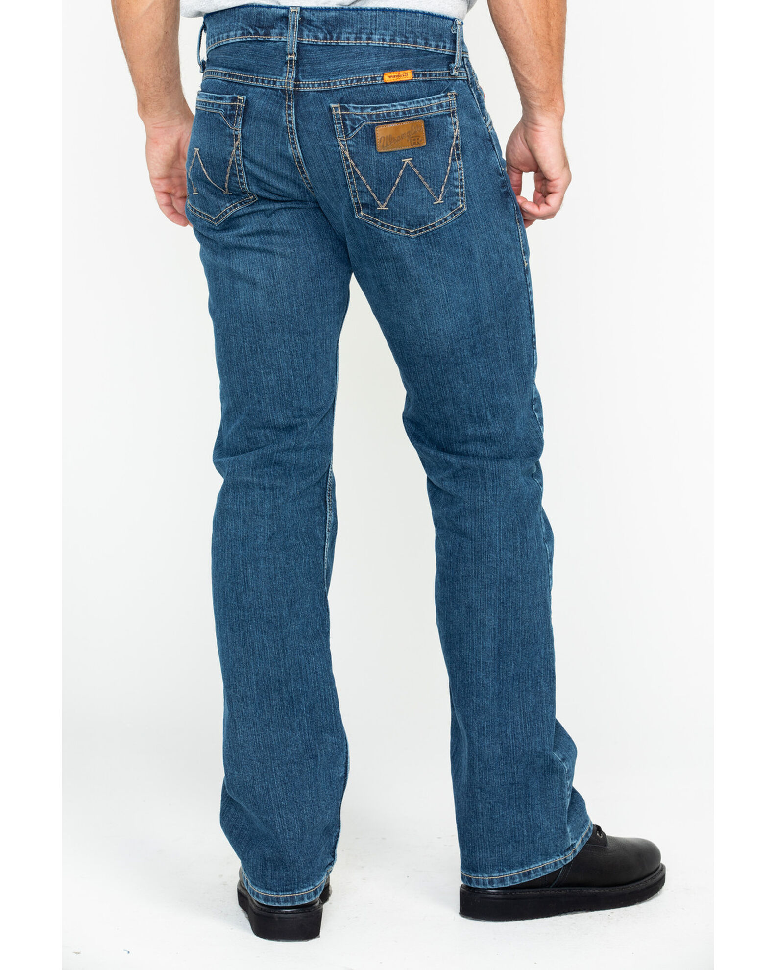 Alfabetisk orden solidaritet pegefinger Wrangler Retro Men's FR Advanced Comfort Slim Bootcut Work Jeans - Country  Outfitter