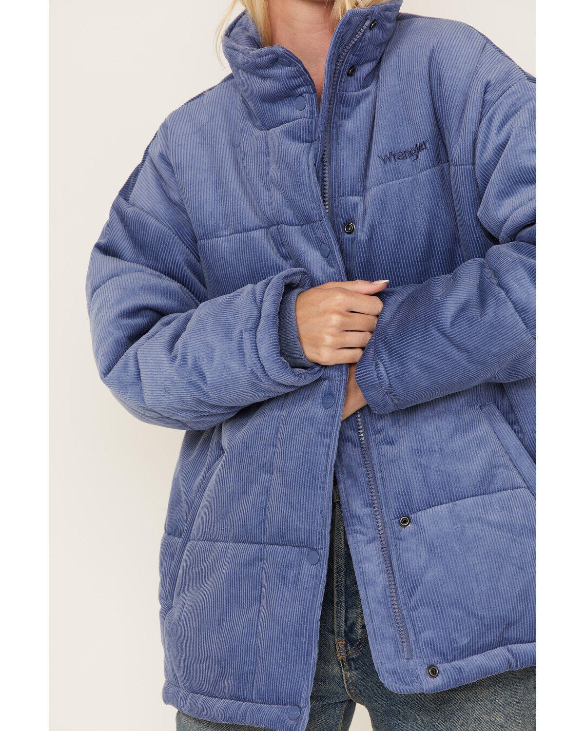 Wrangler Women's Corduroy Oversized Puffer Jacket - Country Wrangler Women's Corduroy Oversized Puffer Jacket - Country