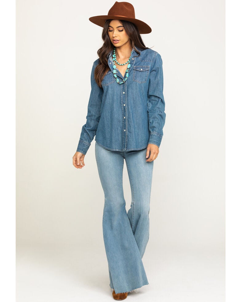 Stetson Women's Denim Desert Embroidered Long Sleeve Western Shirt