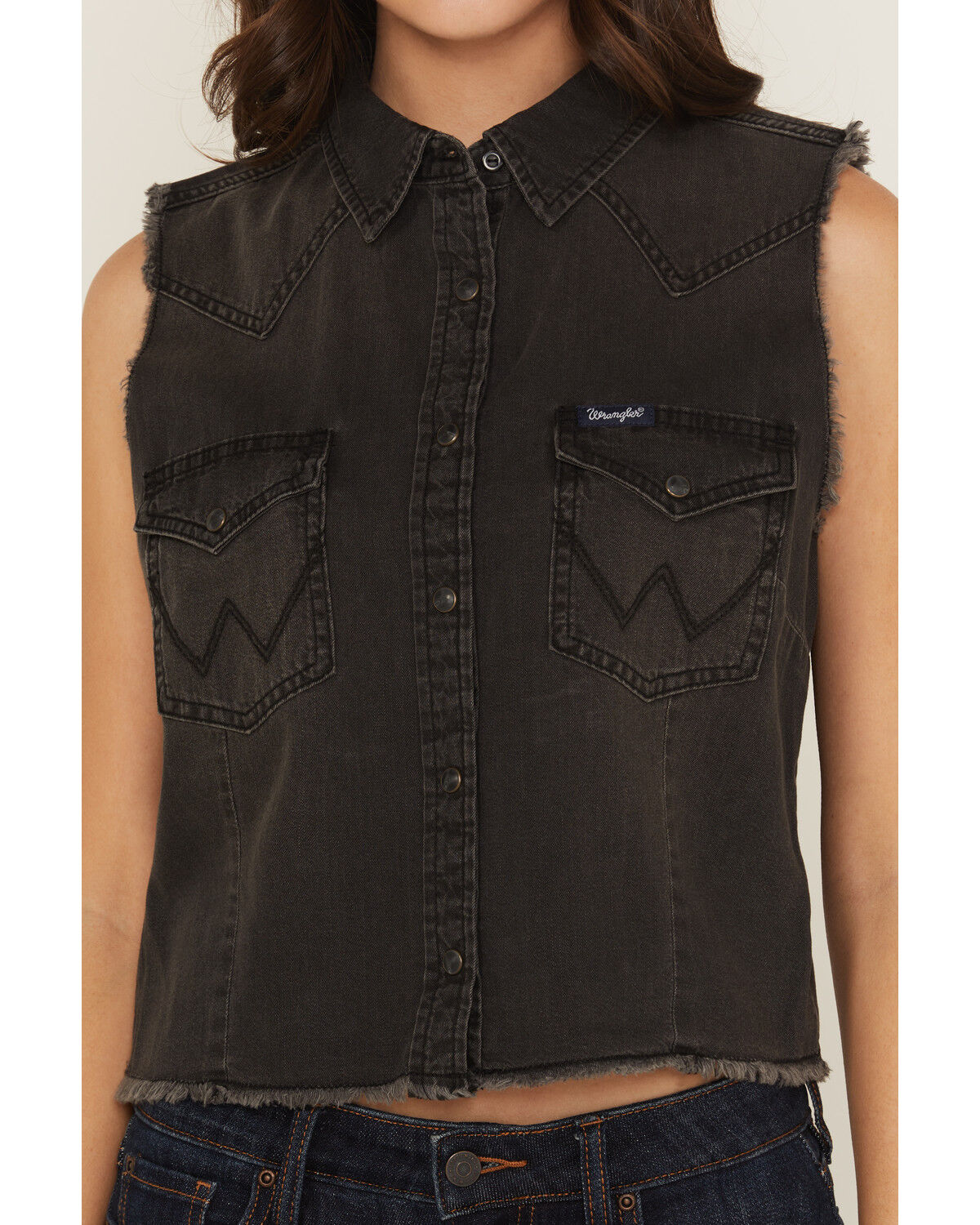 Image #3 - Wrangler Retro Women's Distressed Sleeveless Snap Cropped Western Shirt, Black, hi-res