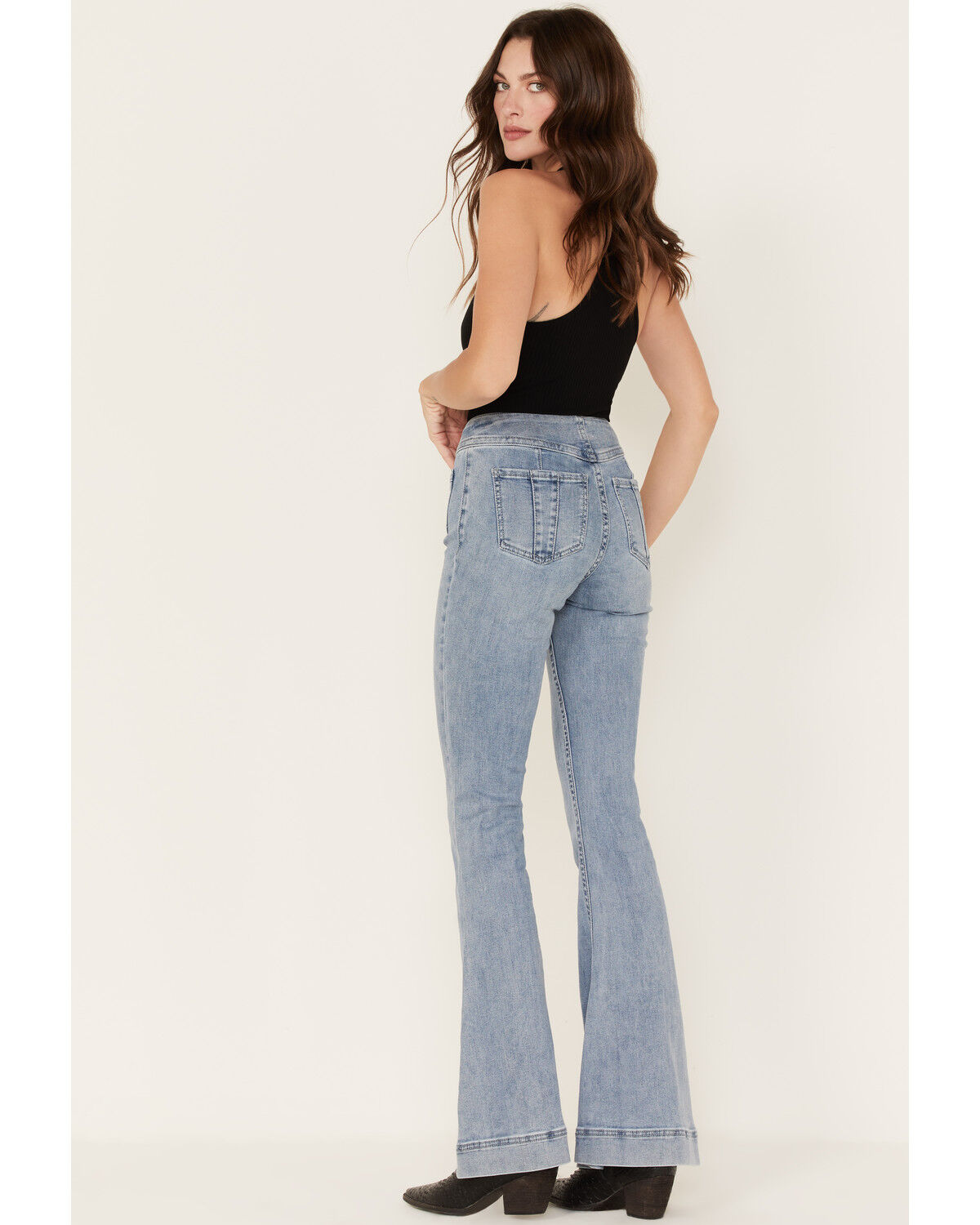 Image #3 - Shyanne Women's Light Wash High Rise Flare Jeans, Light Wash, hi-res