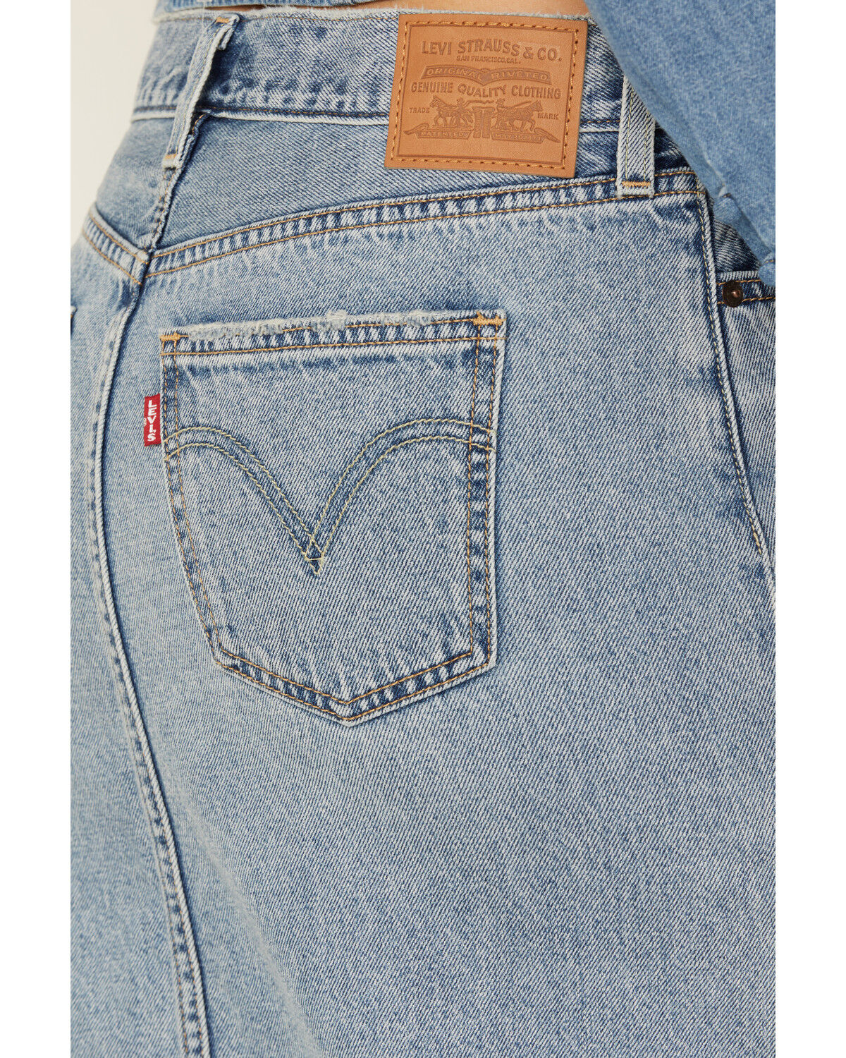 Image #4 - Levi's Premium Women's Ankle Column Denim Skirt, Light Wash, hi-res
