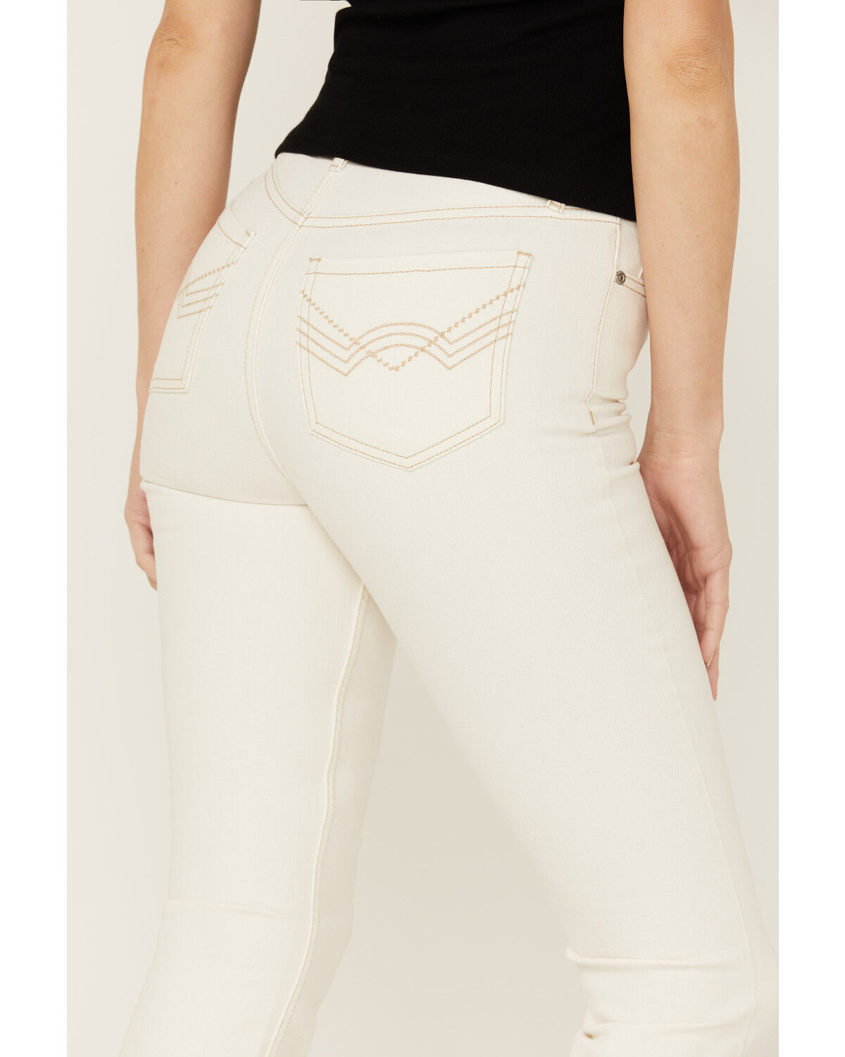 Image #4 - Idyllwind Women's Rebel Natural Wash Signature Back Pocket Mid Rise Flare Jeans, Natural, hi-res