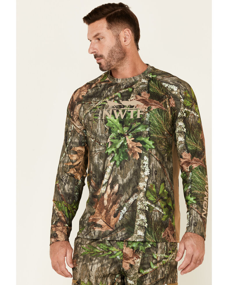 men's outdoor clothing