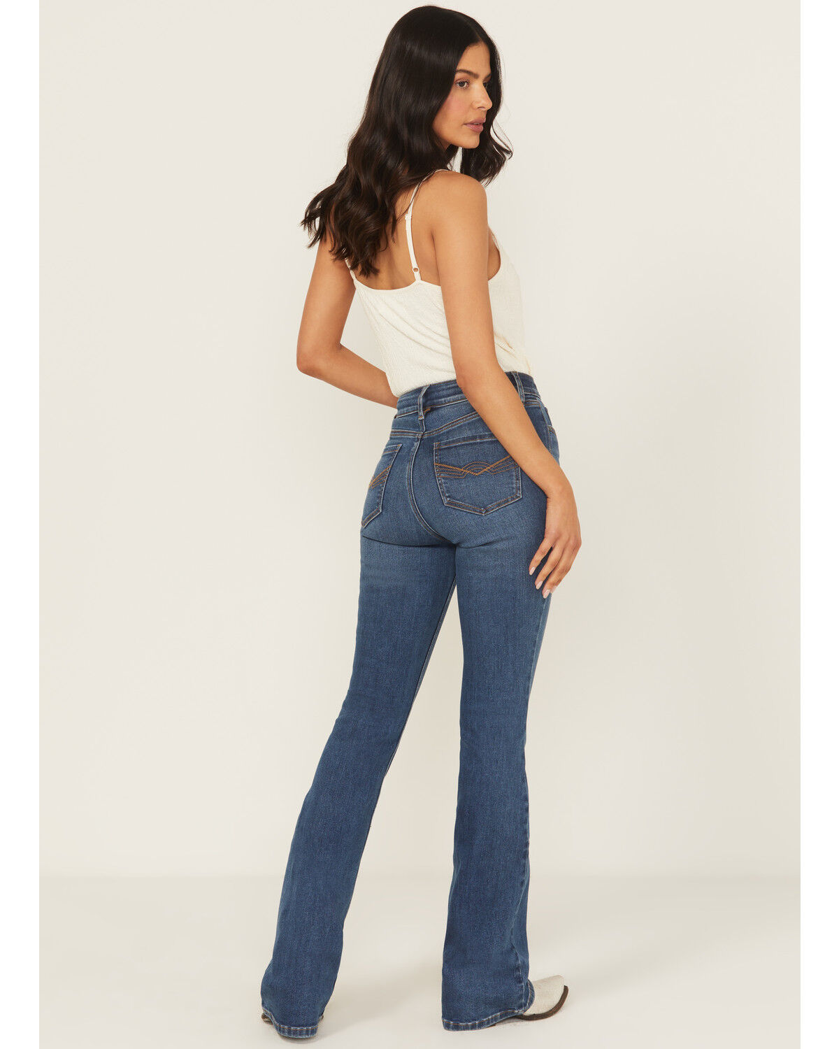 Image #3 - Idyllwind Women's Texas Hold 'Em Jeans in Our Legend High Rise Bootcut Extreme Stretch Denim, Medium Wash, hi-res