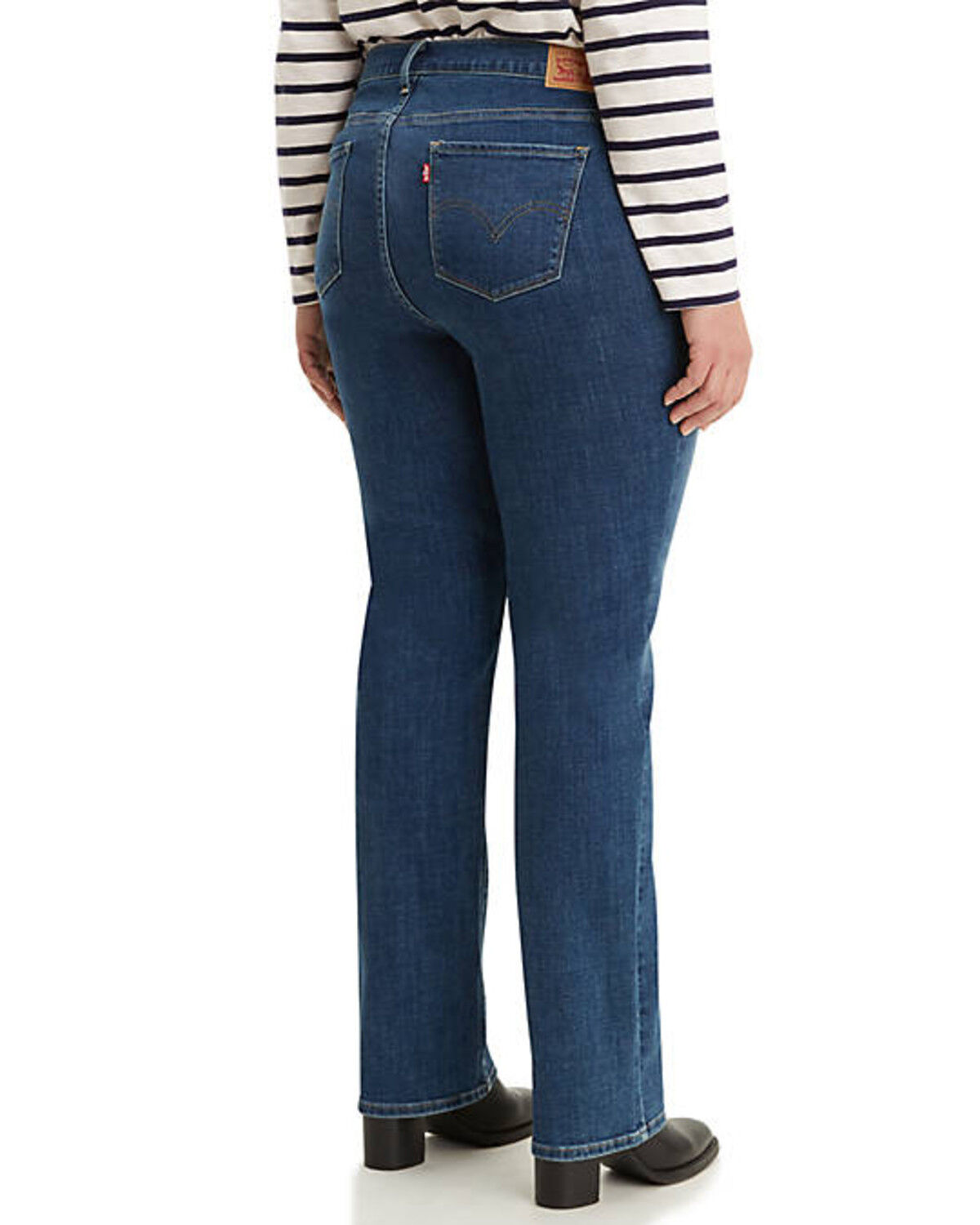 levi's women's classic straight jeans