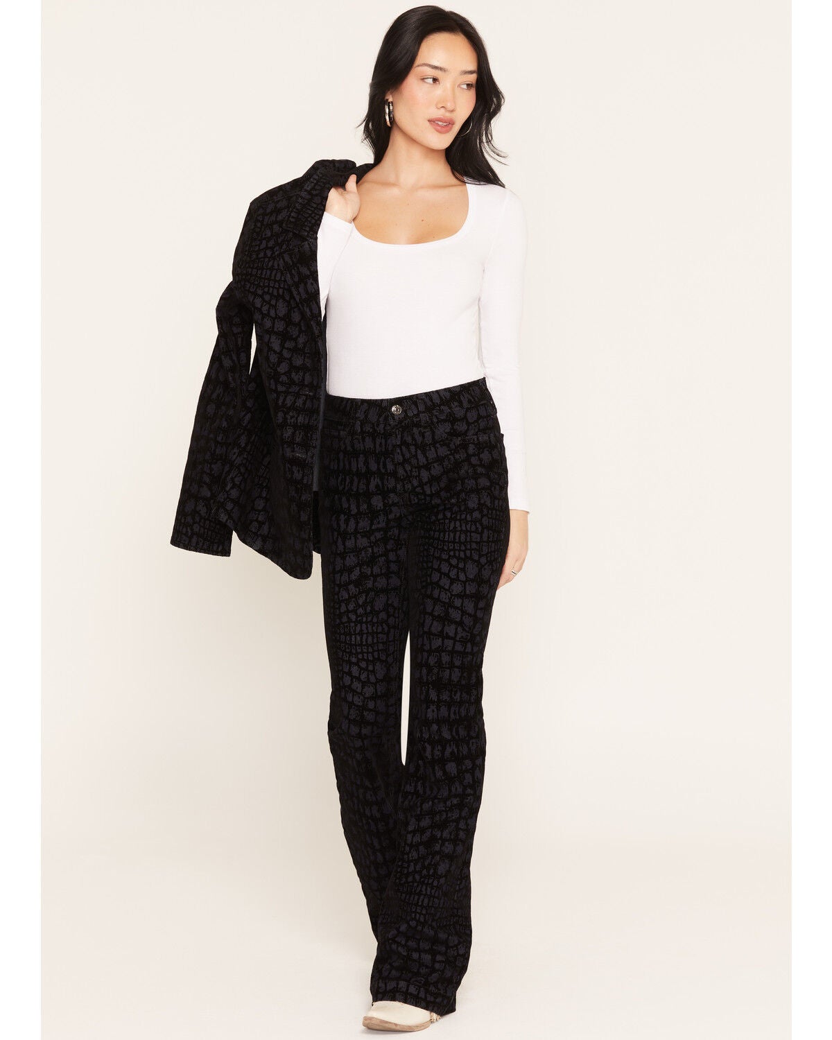 Image #1 - Ariat Women's R.E.A.L. Croc Flock High Rise Luxe Slim Trouser Denim Jeans, Black, hi-res