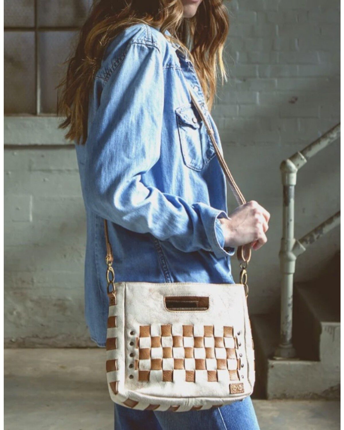 Image #5 - Bed Stu Women's Keiki Woven Crossbody Bag, Caramel, hi-res