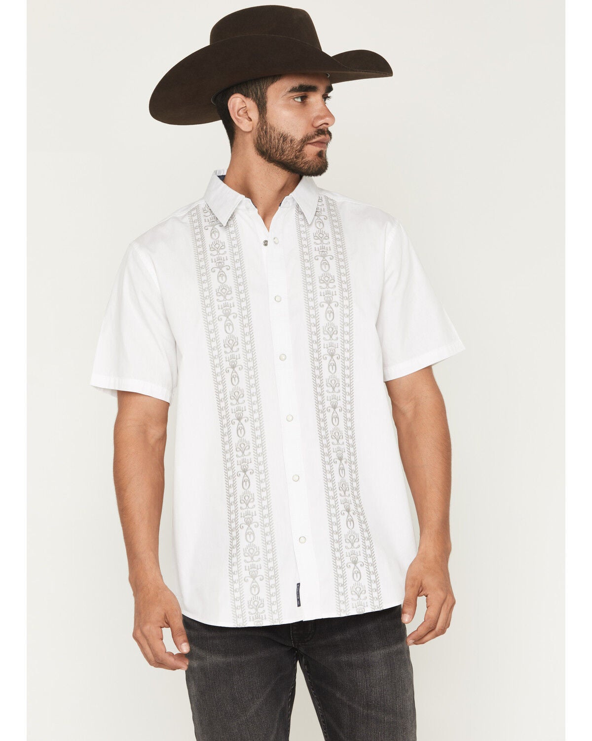 Image #1 - Moonshine Spirit&reg; Men's Gaucho Vertical Embroidered Short Sleeve Snap Western Shirt, White, hi-res