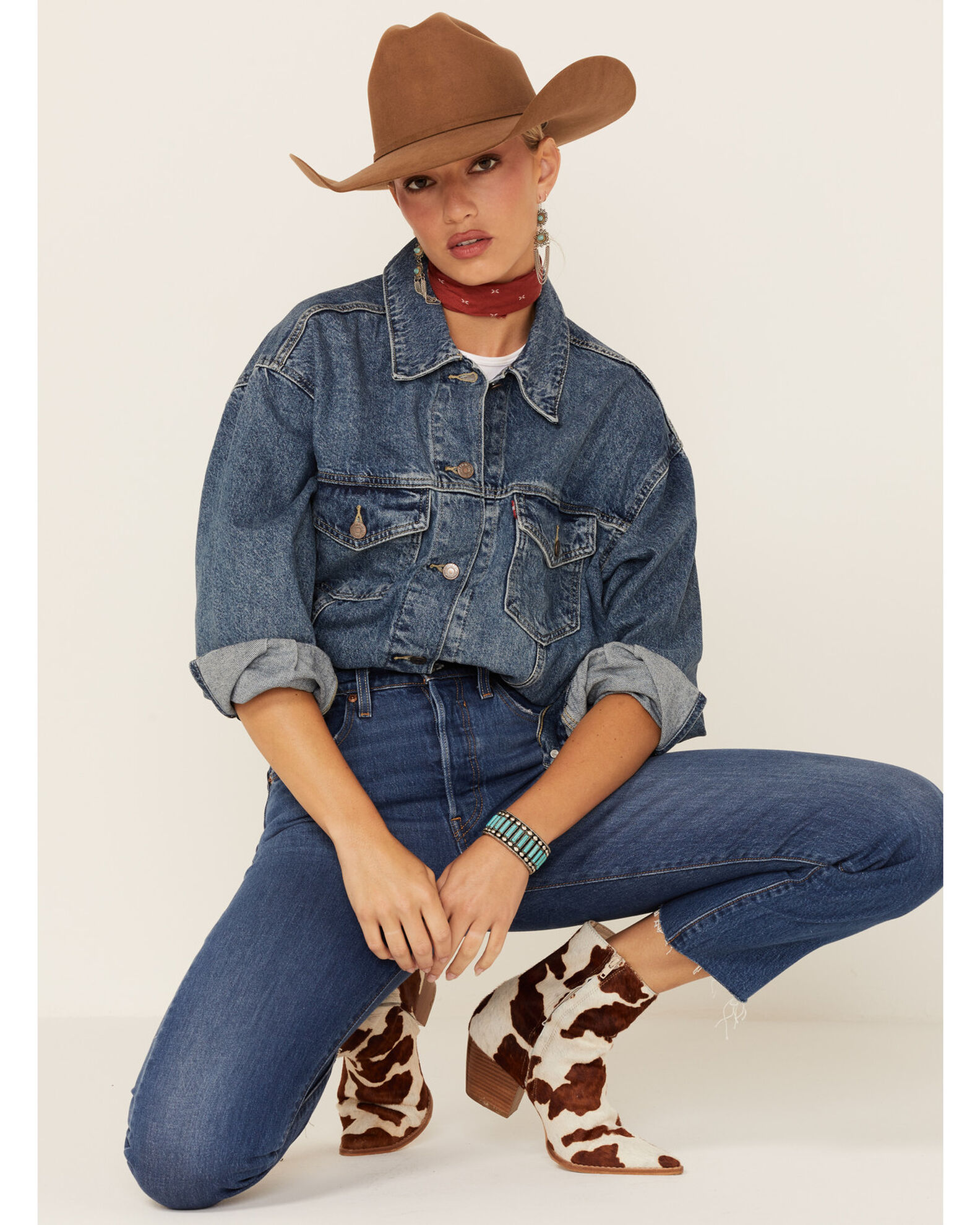 Levi s Women s Vibe Check Denim Shirt Jacket