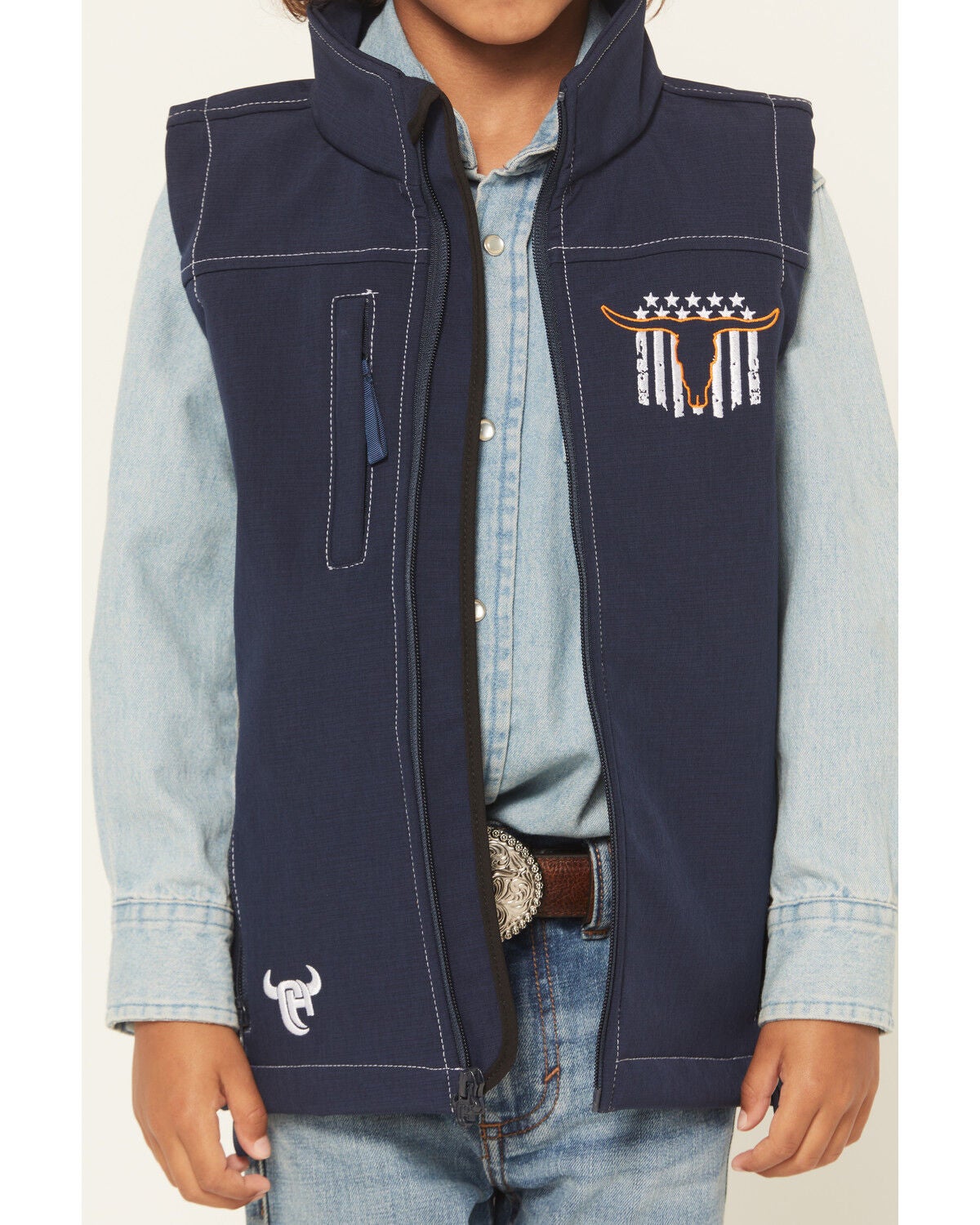 Image #3 - Cowboy Hardware Boys' Skull Banner Embroidered Softshell Vest, Navy, hi-res
