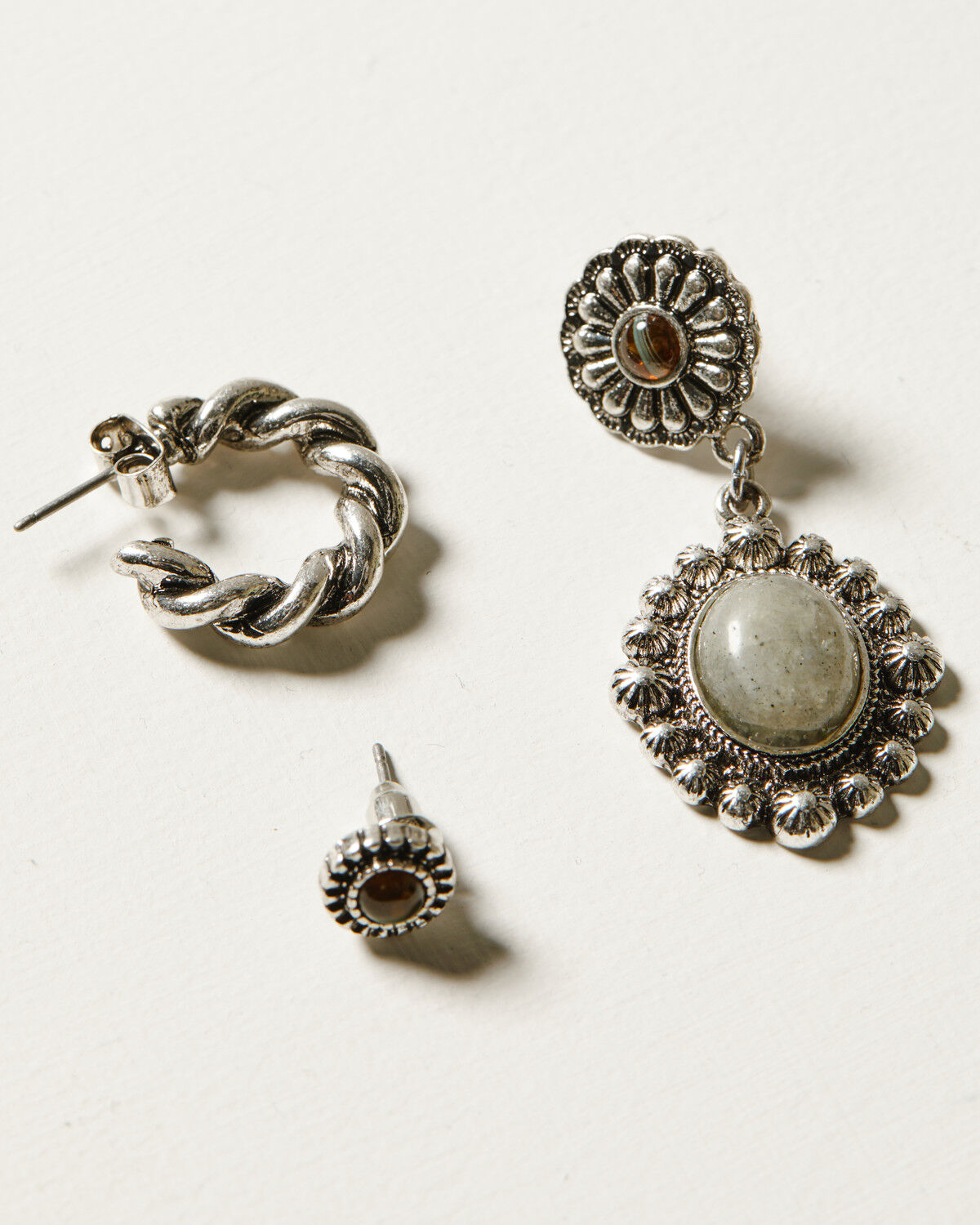 Image #2 - Shyanne Women's Soleil Steer Head Earring Set - 6 Piece, Silver, hi-res