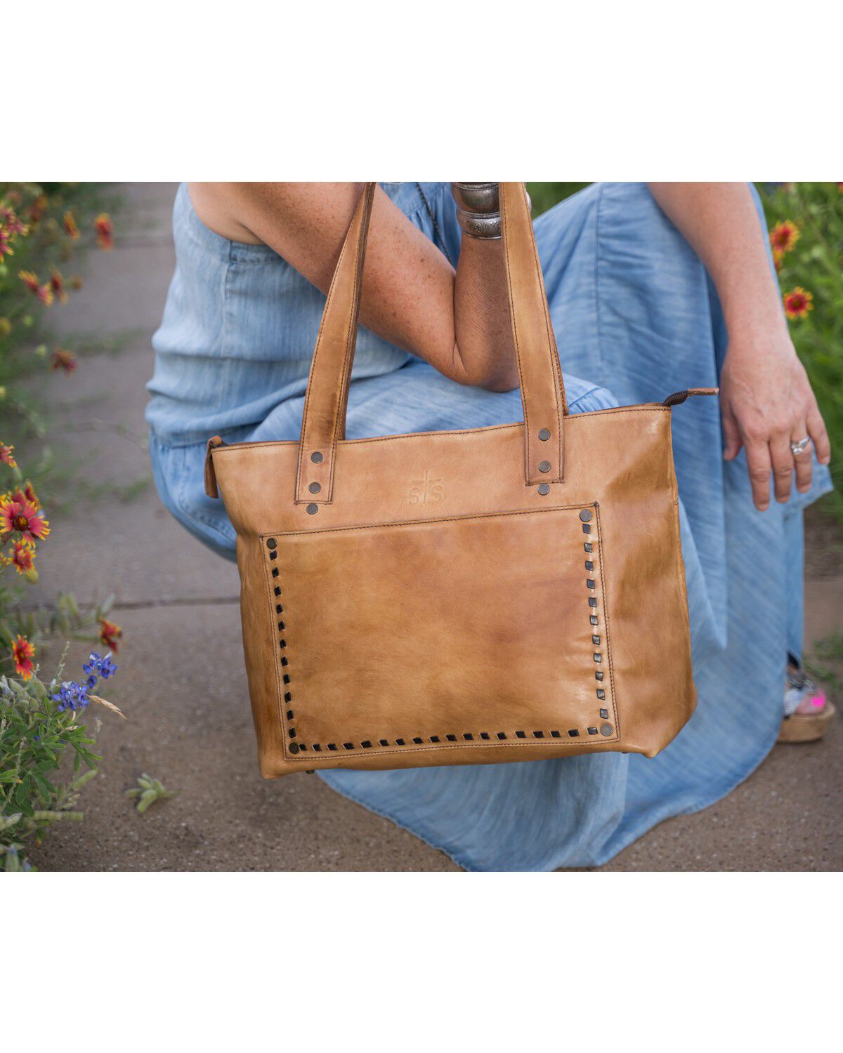 Image #9 - STS Ranchwear by Carroll Women's Bandera Simple Tote, Caramel, hi-res