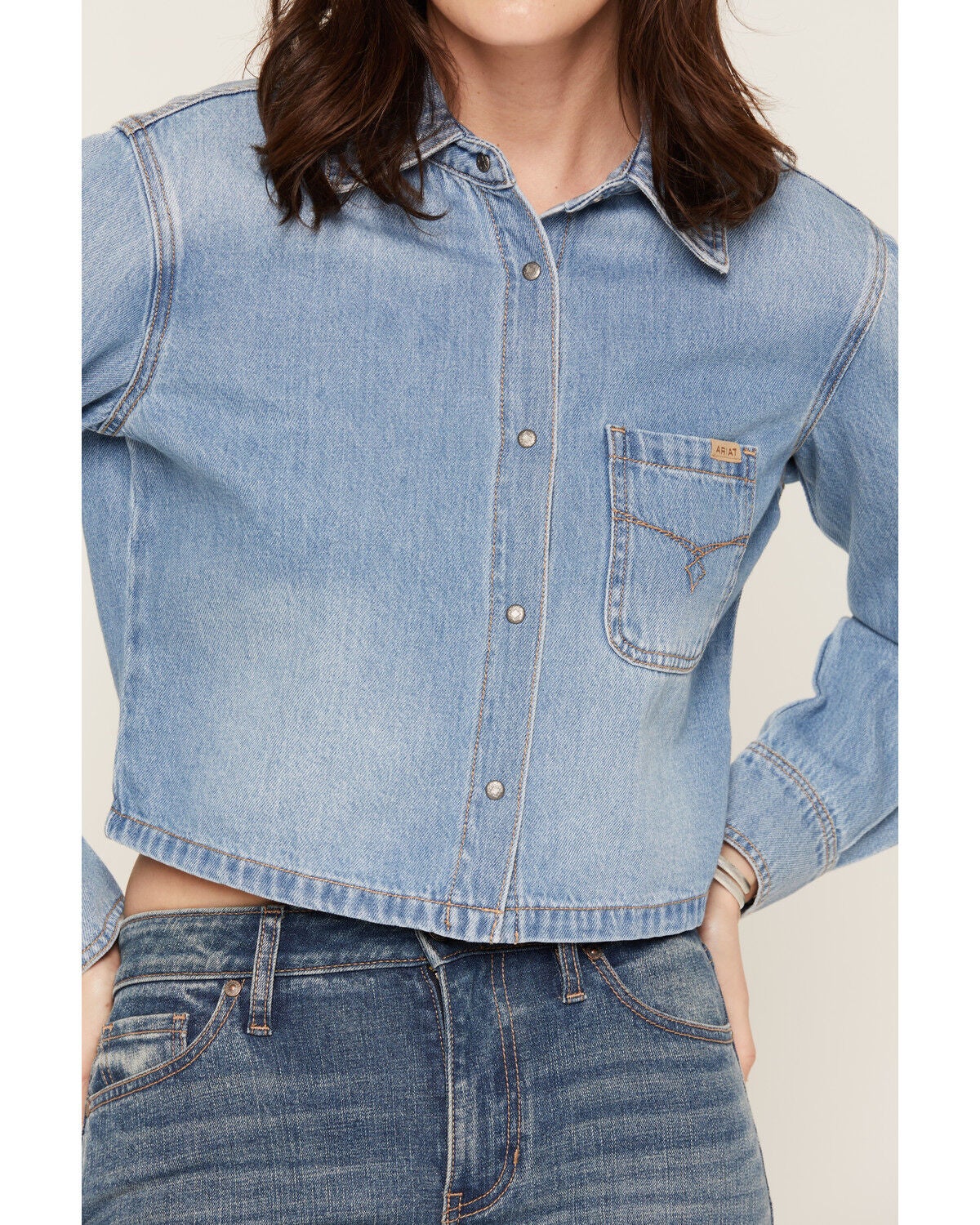 Image #3 - Ariat Women's Alameda Light Wash Long Sleeve Cropped Denim Shirt, Light Wash, hi-res