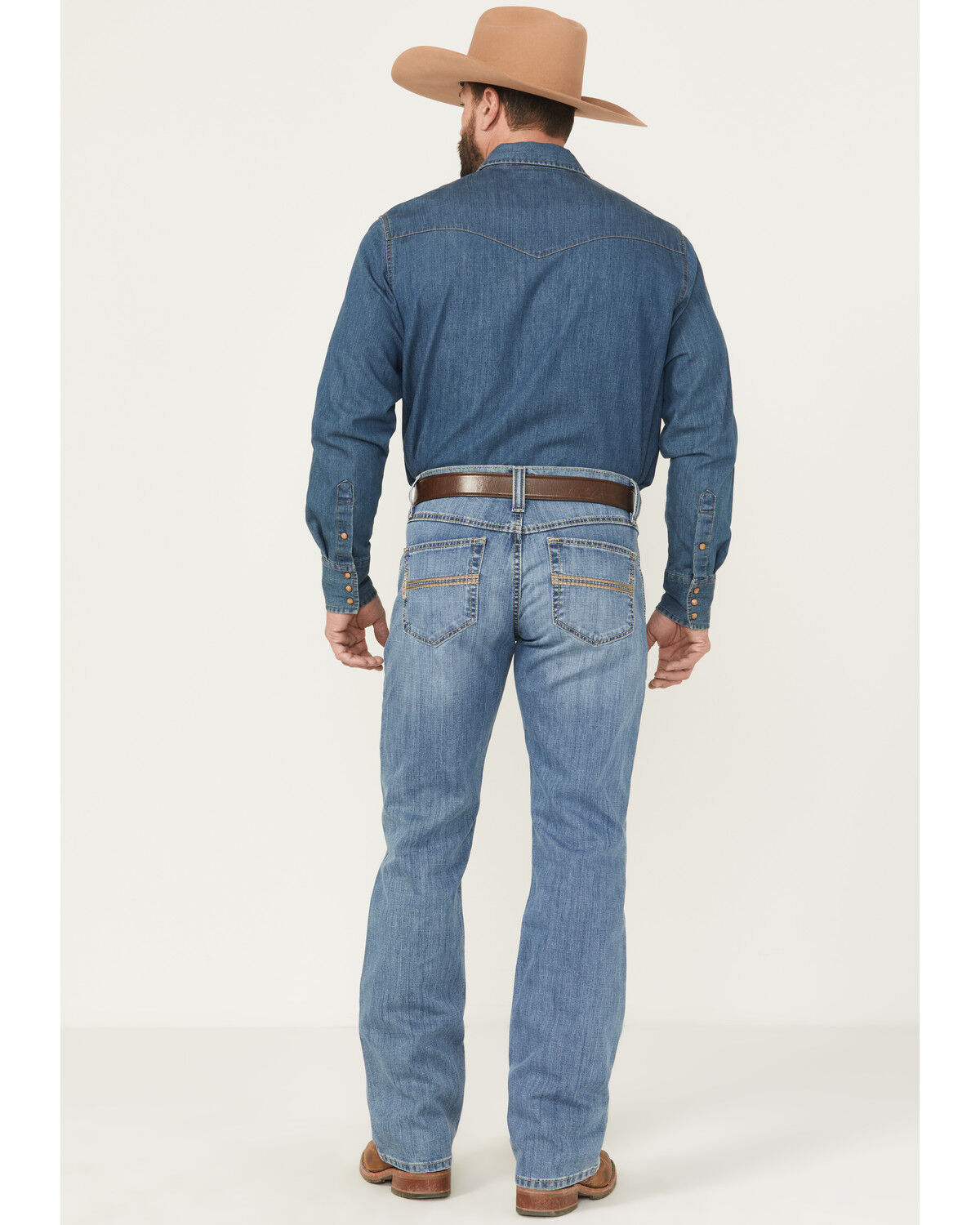 Image #3 - Cinch Men's Carter 2.0 Light Wash Relaxed Bootcut Performance Stretch Denim Jeans, Light Wash, hi-res