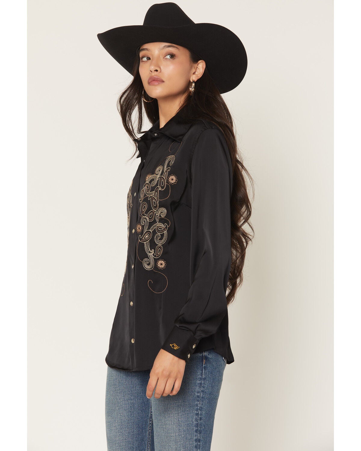Wrangler X Lainey Wilson Women's Paisley Embroidered Long Sleeve