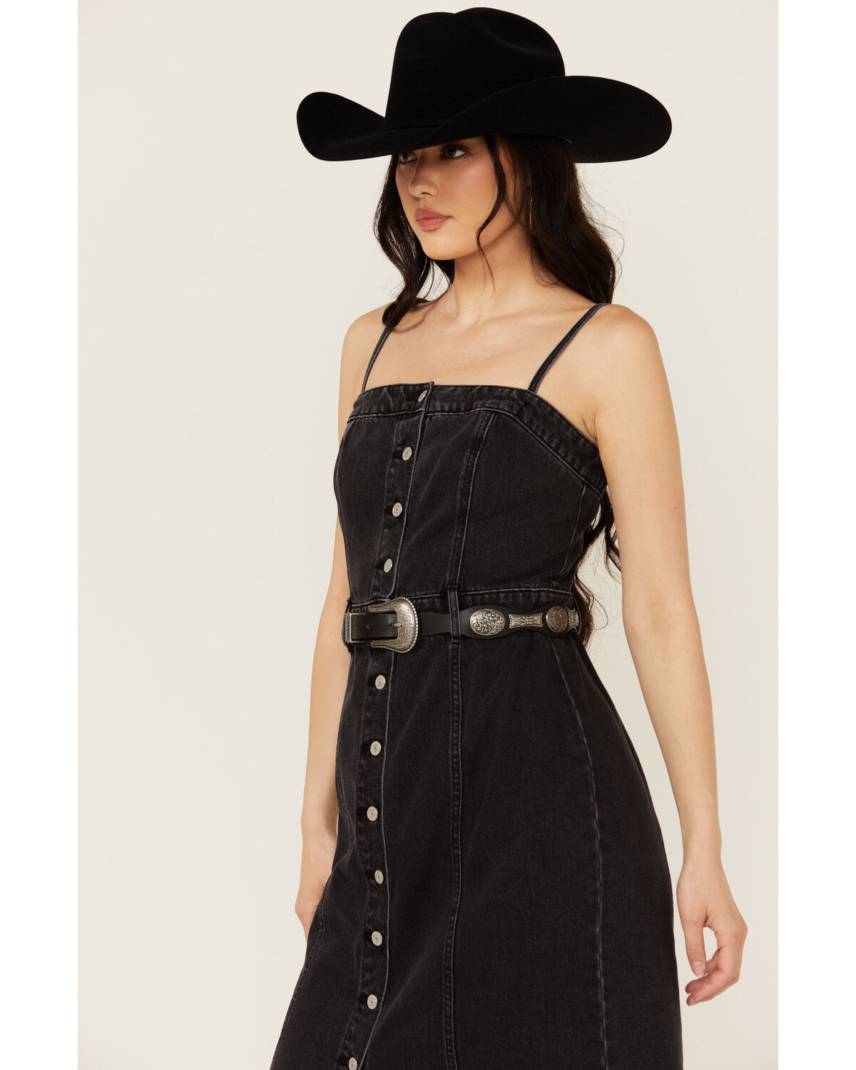 Image #1 - Shyanne Women's Concho Scalloped Belt, Black, hi-res