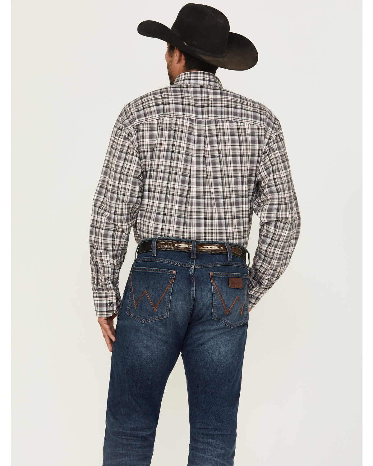 Image #4 - Wrangler Men's Bucking Cancer Plaid Print Long Sleeve Button-Down Western Shirt, Black, hi-res