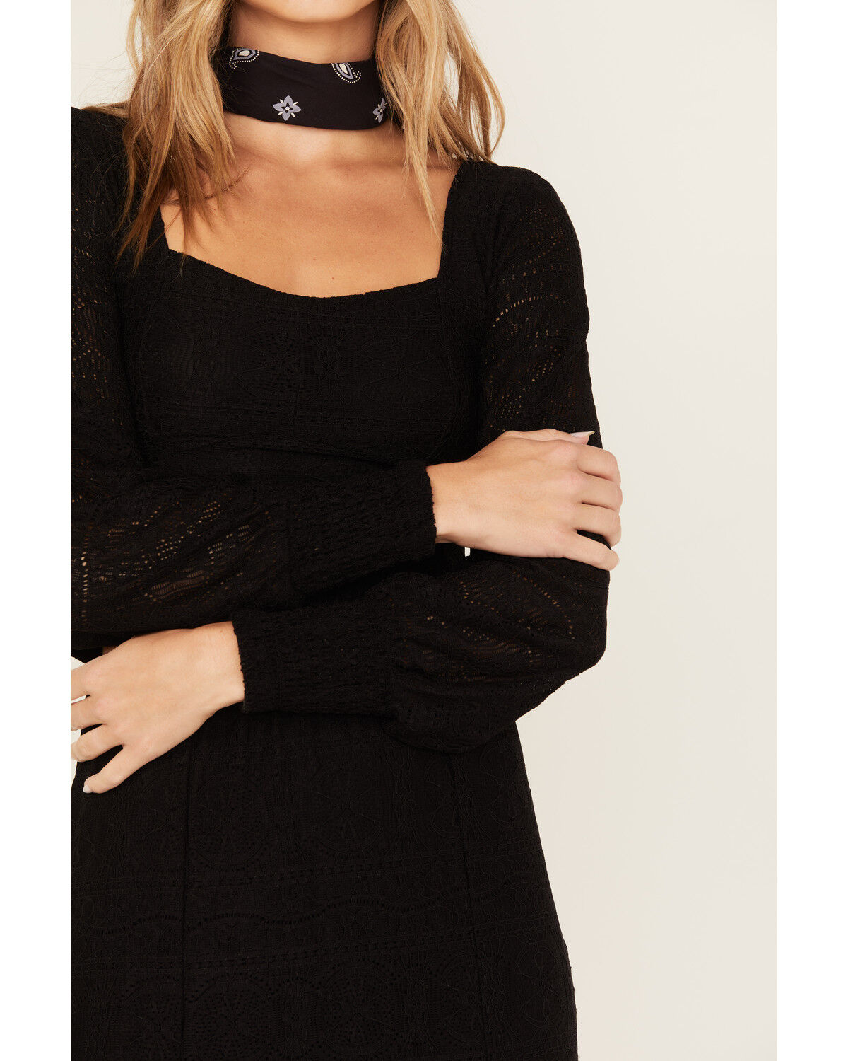 Image #3 - Idyllwind Women's Dallas Smocked Lace Crop Top, Black, hi-res