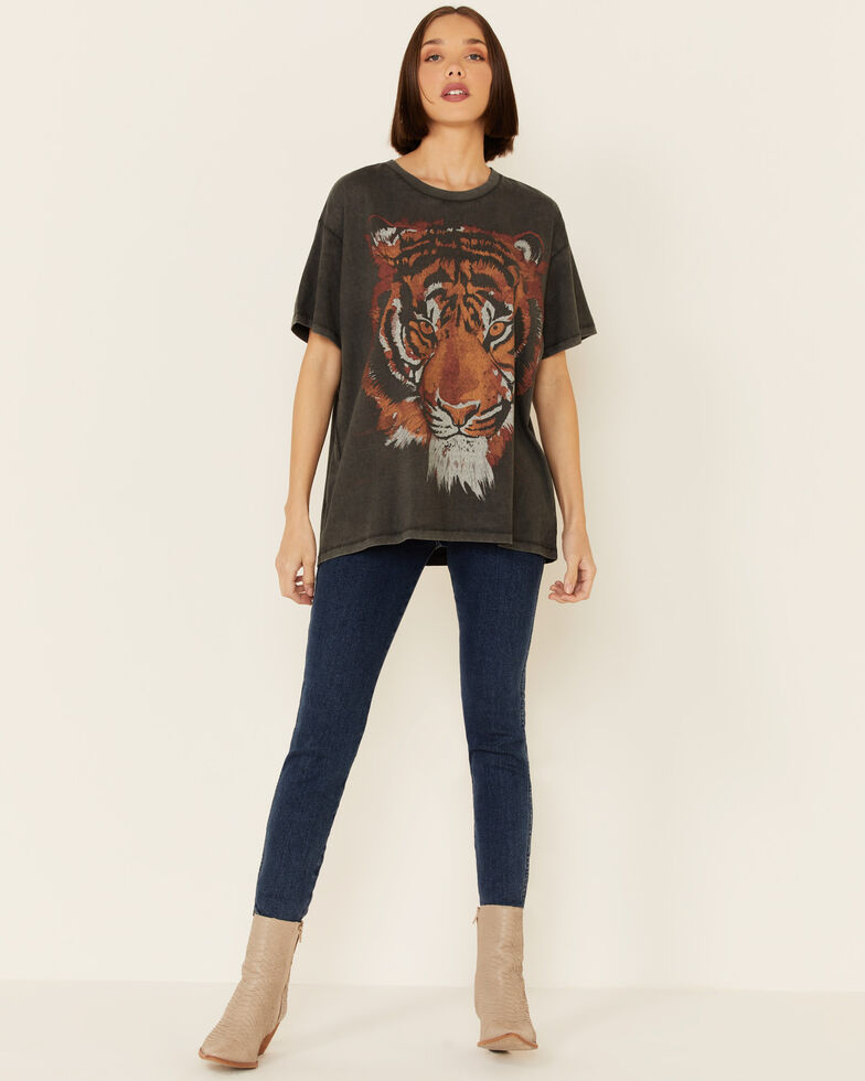 wrangler tiger shirt