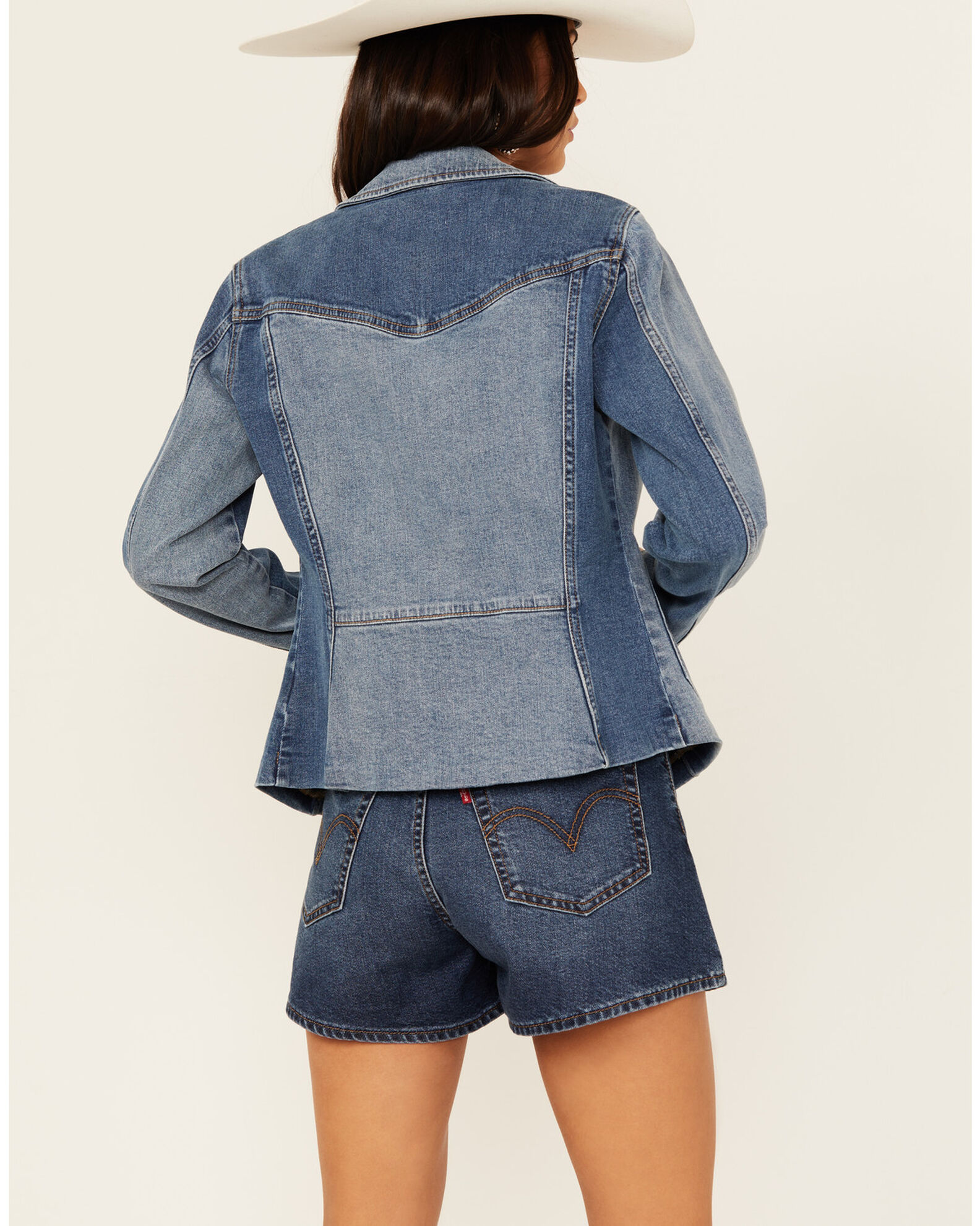 Product Name: Shyanne Women's Oasis Medium Wash Denim Blocked Comfort  Stretch Blazer