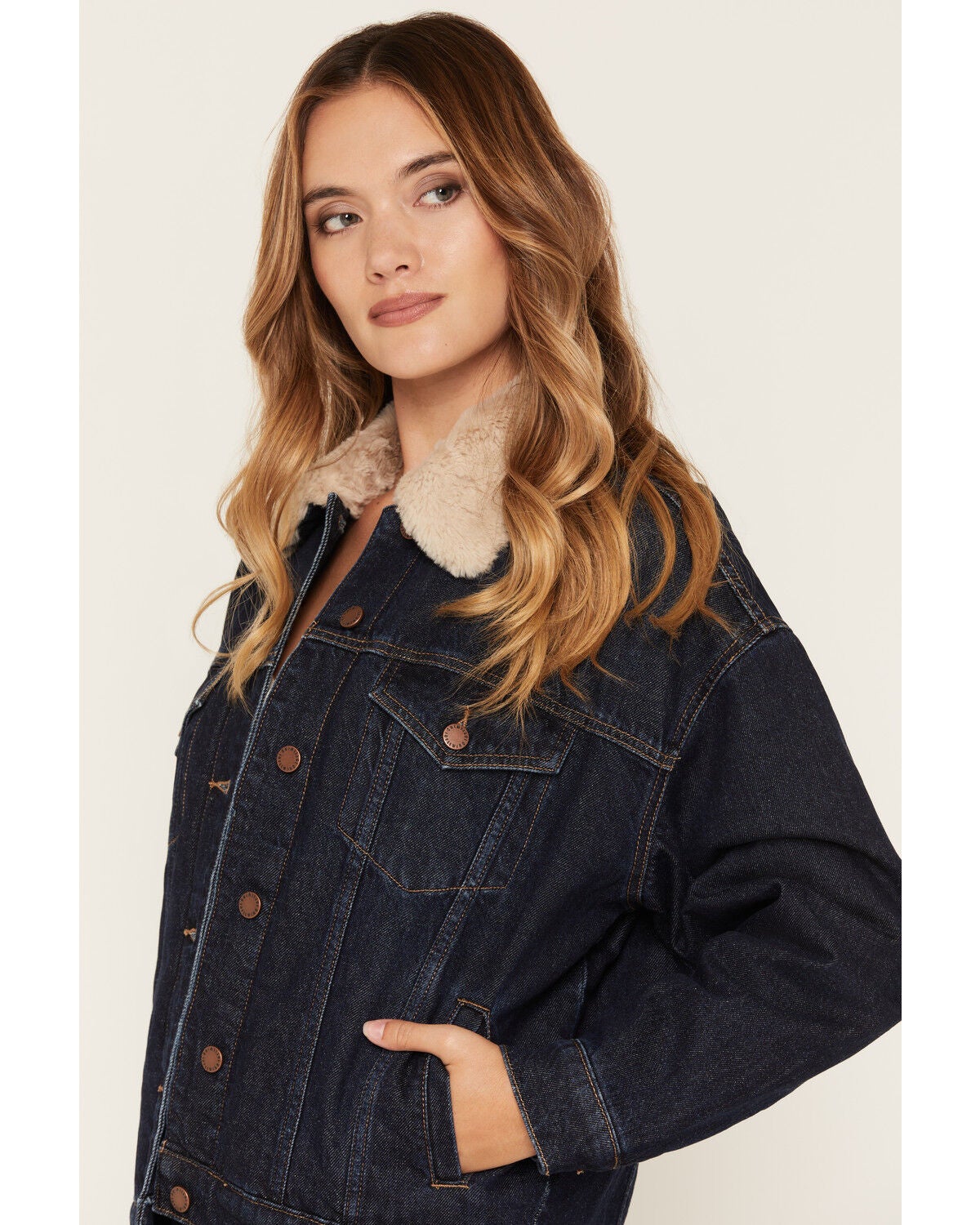 Image #2 - Idyllwind Women's Maeve Fur Lined Denim Jacket, Dark Wash, hi-res