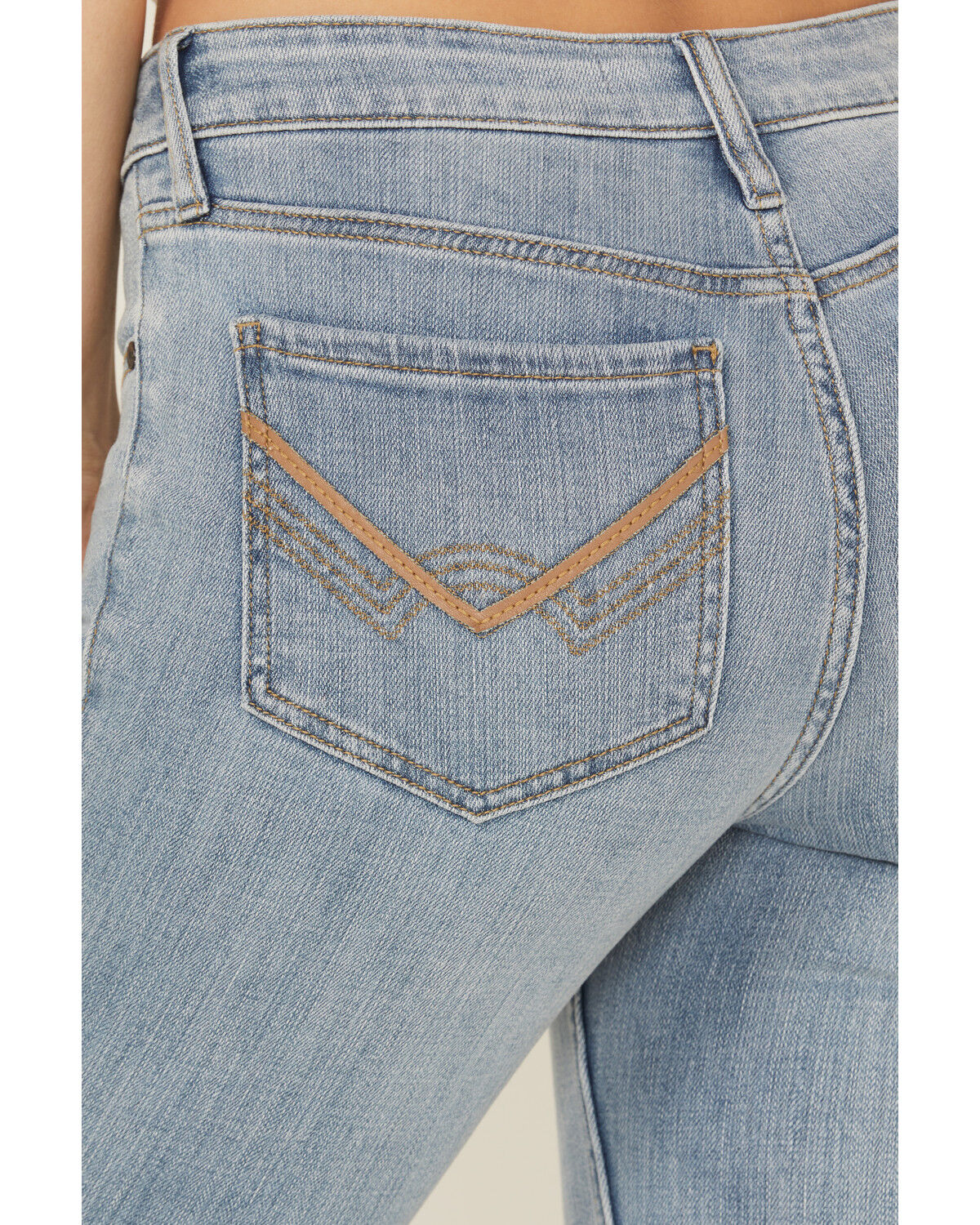 Image #4 - Idyllwind Women's Rebel Mid Rise Bootcut Super Stretch Denim Jeans, Light Wash, hi-res