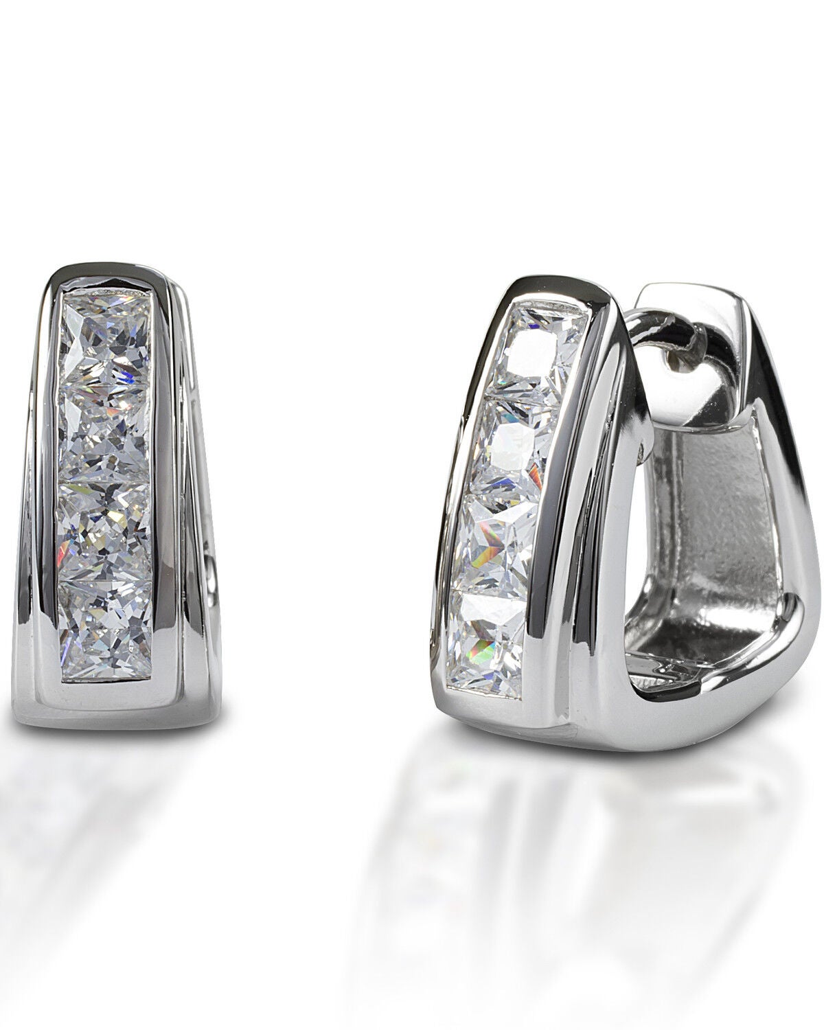 Kelly Herd Women's Contemporary Stirrup Hoop Earrings, Silver, hi-res