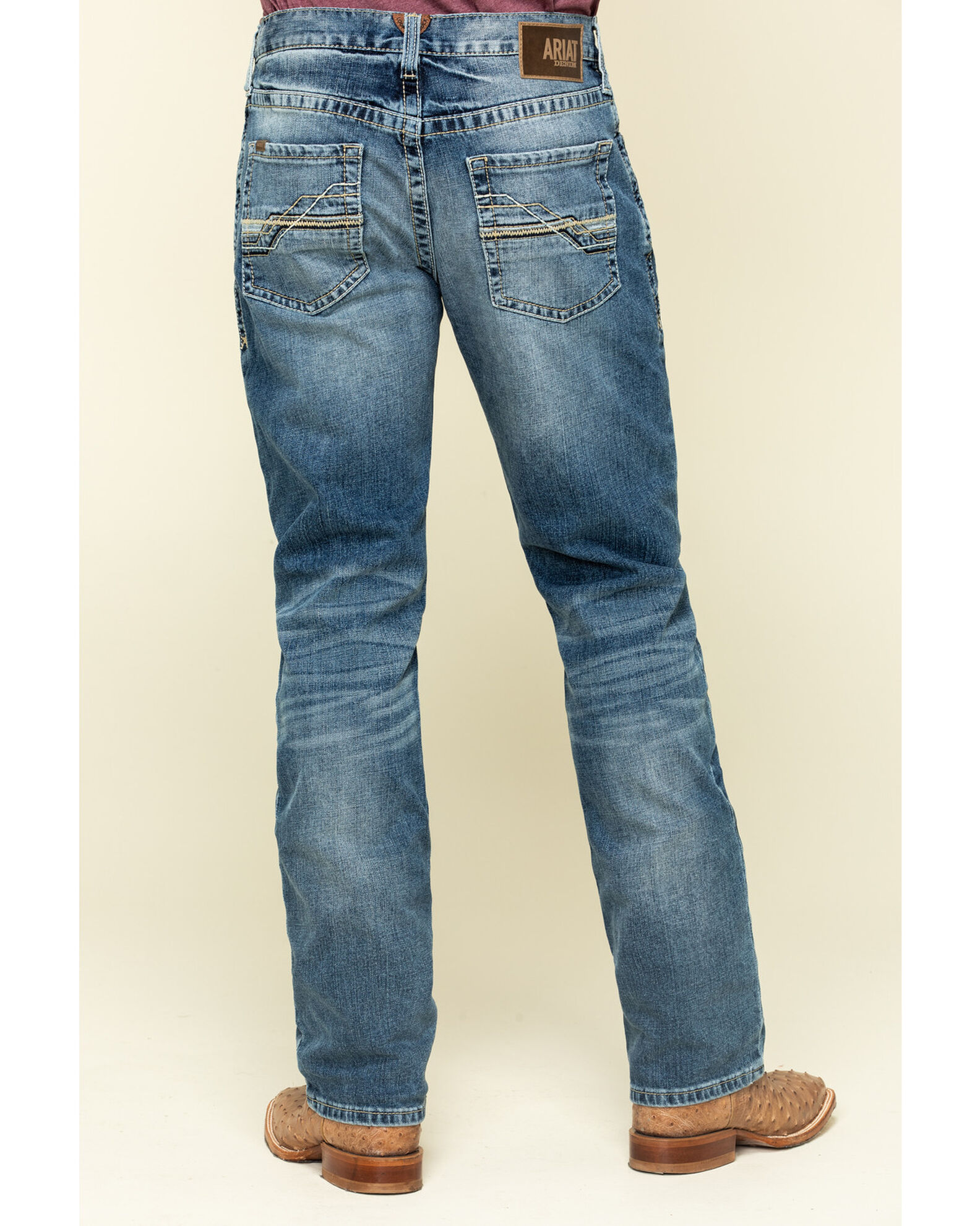 Ariat dakota deals