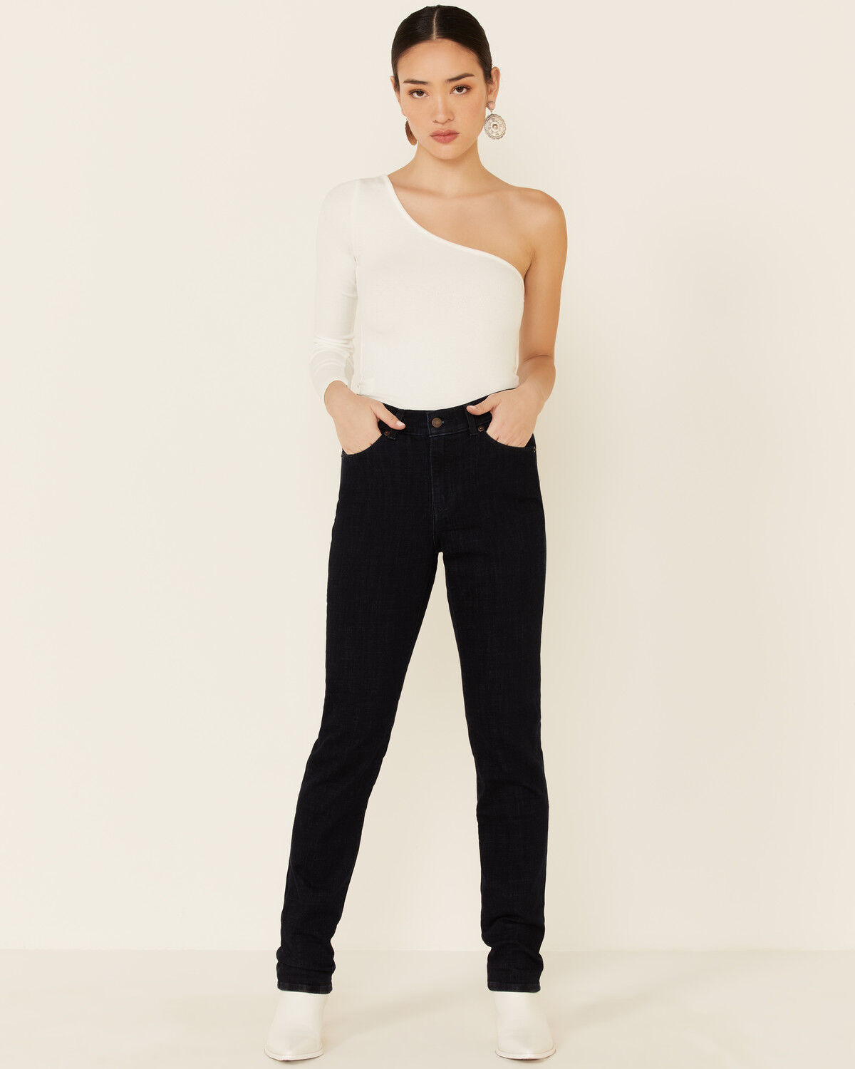 classic straight levi's womens