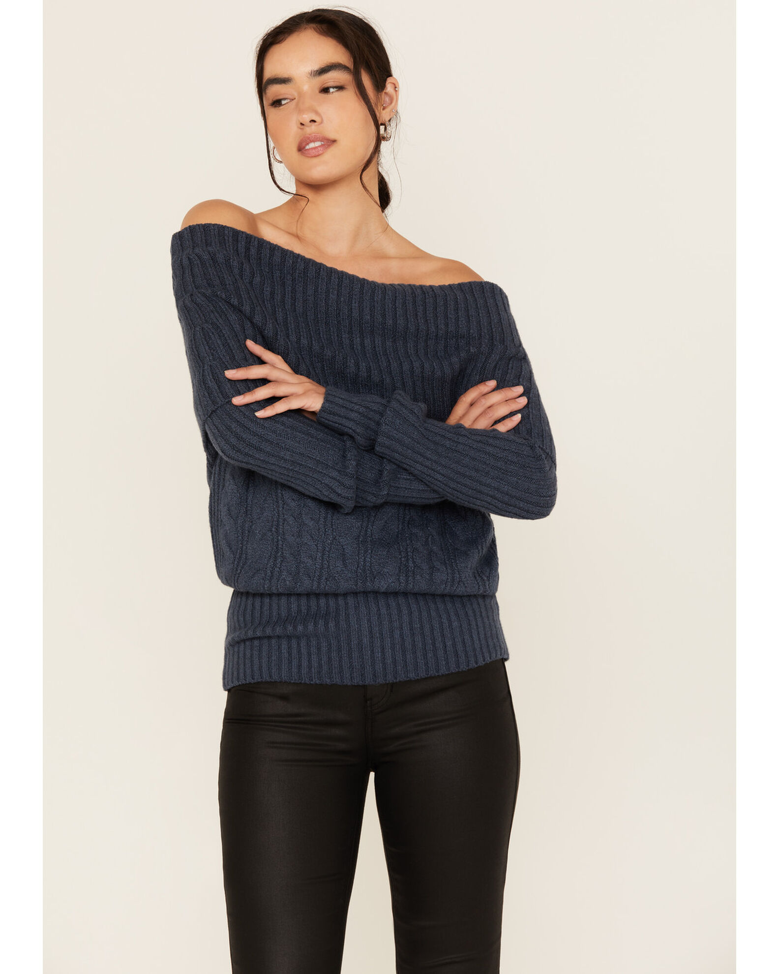 Off shoulder cable knit sweater online