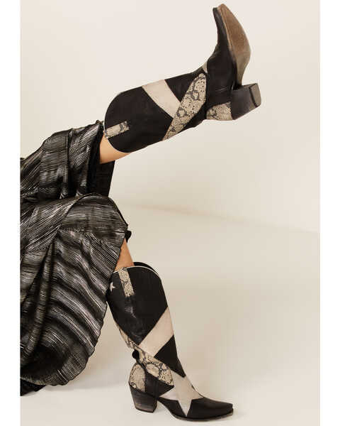 Image #1 - Idyllwind Women's Starlight Western Boots - Snip Toe, Black, hi-res