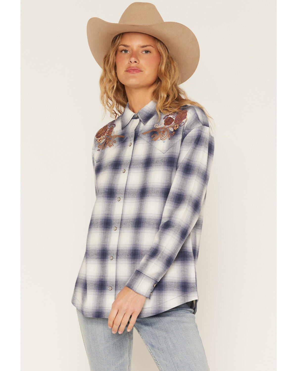 Idyllwind Women's Mara Plaid Print Long Sleeve Pearl Snap Oversized Shirt, Dark Blue, hi-res