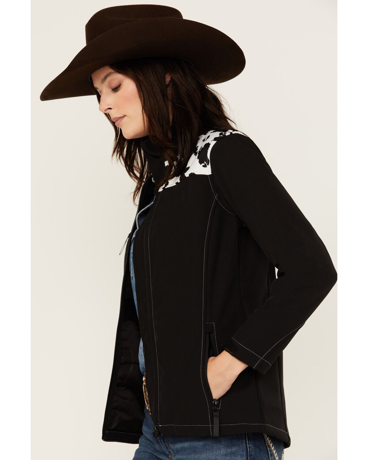 Image #2 - Cowgirl Hardware Women's Cow Print Yoke Softshell Jacket, , hi-res