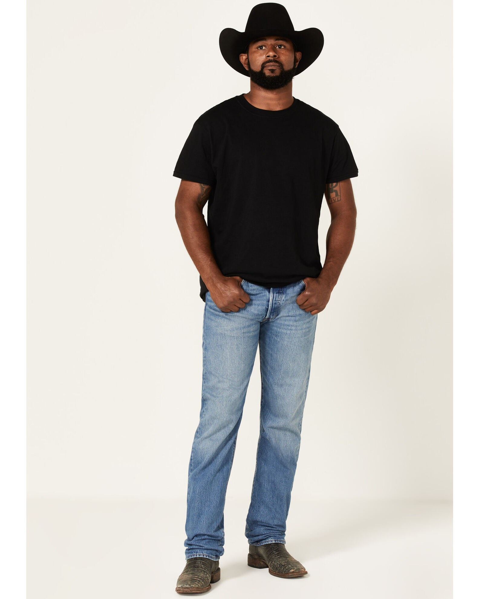 Levi s Men s 501 On My Radio Medium Wash Original Fit Straight