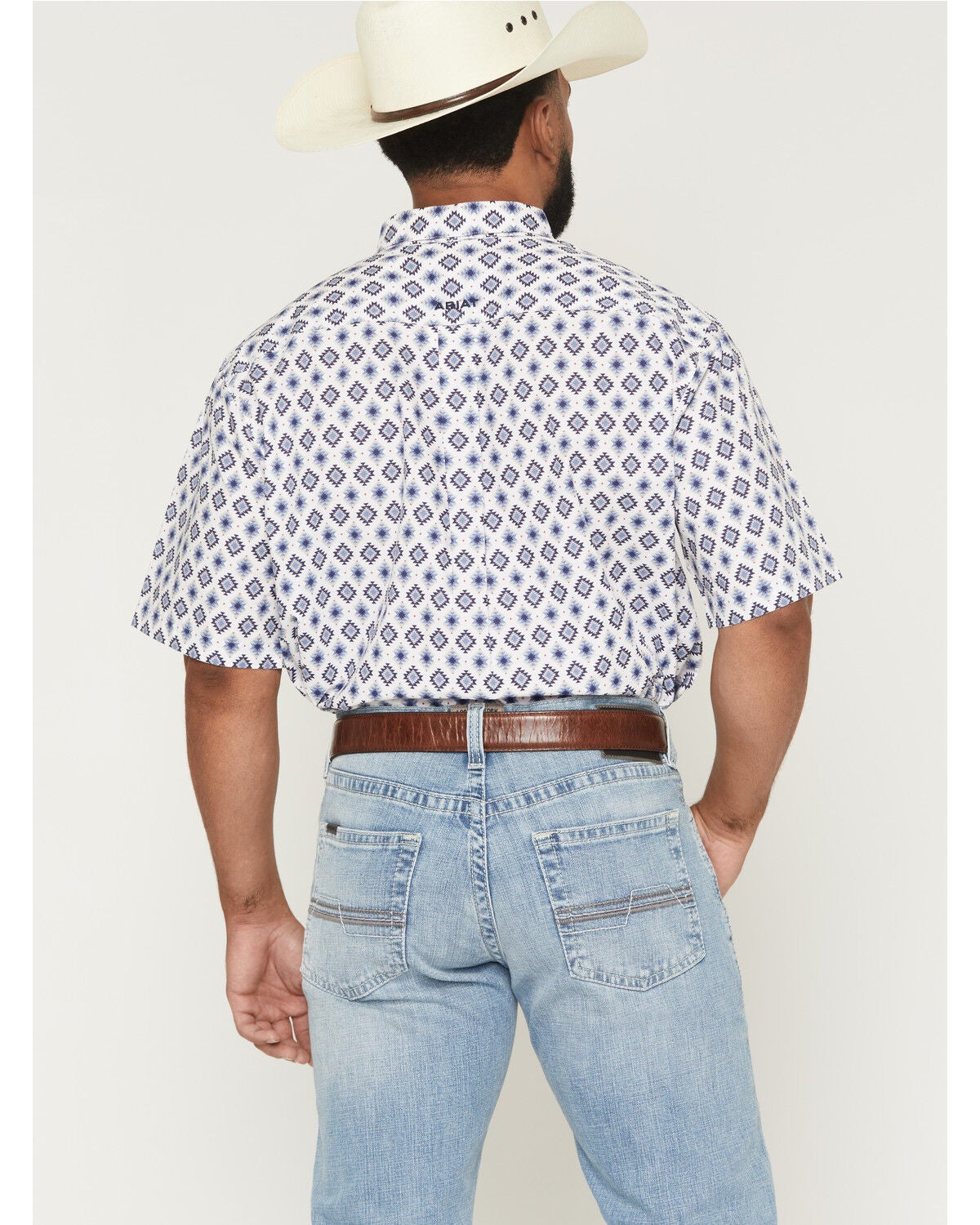 Image #4 - Ariat Men's Baxter Southwestern Print Short Sleeve Button-Down Western Shirt - Big, White, hi-res