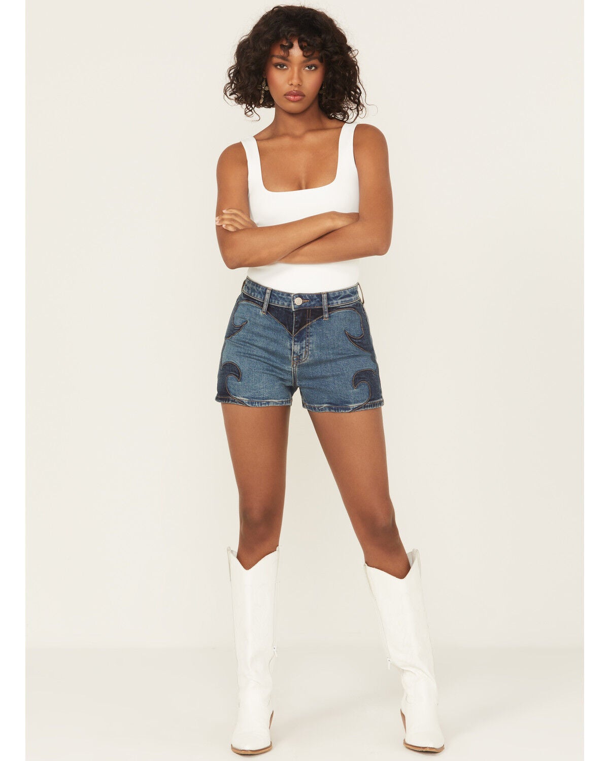 Rock & Roll Denim Women's Medium Wash High Rise Two-Toned Denim Shorts, Medium Wash, hi-res
