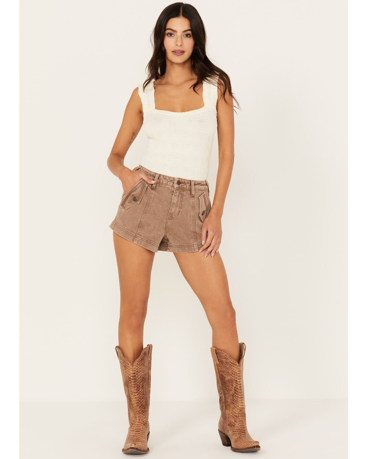Image #1 - Cleo + Wolf Women's High Rise Stretch Shorts, , hi-res