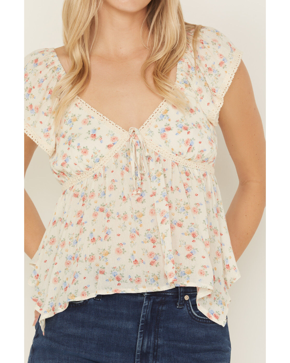 Image #3 - Wild Moss Women's Floral Print Hanky Hem Top, Multi, hi-res