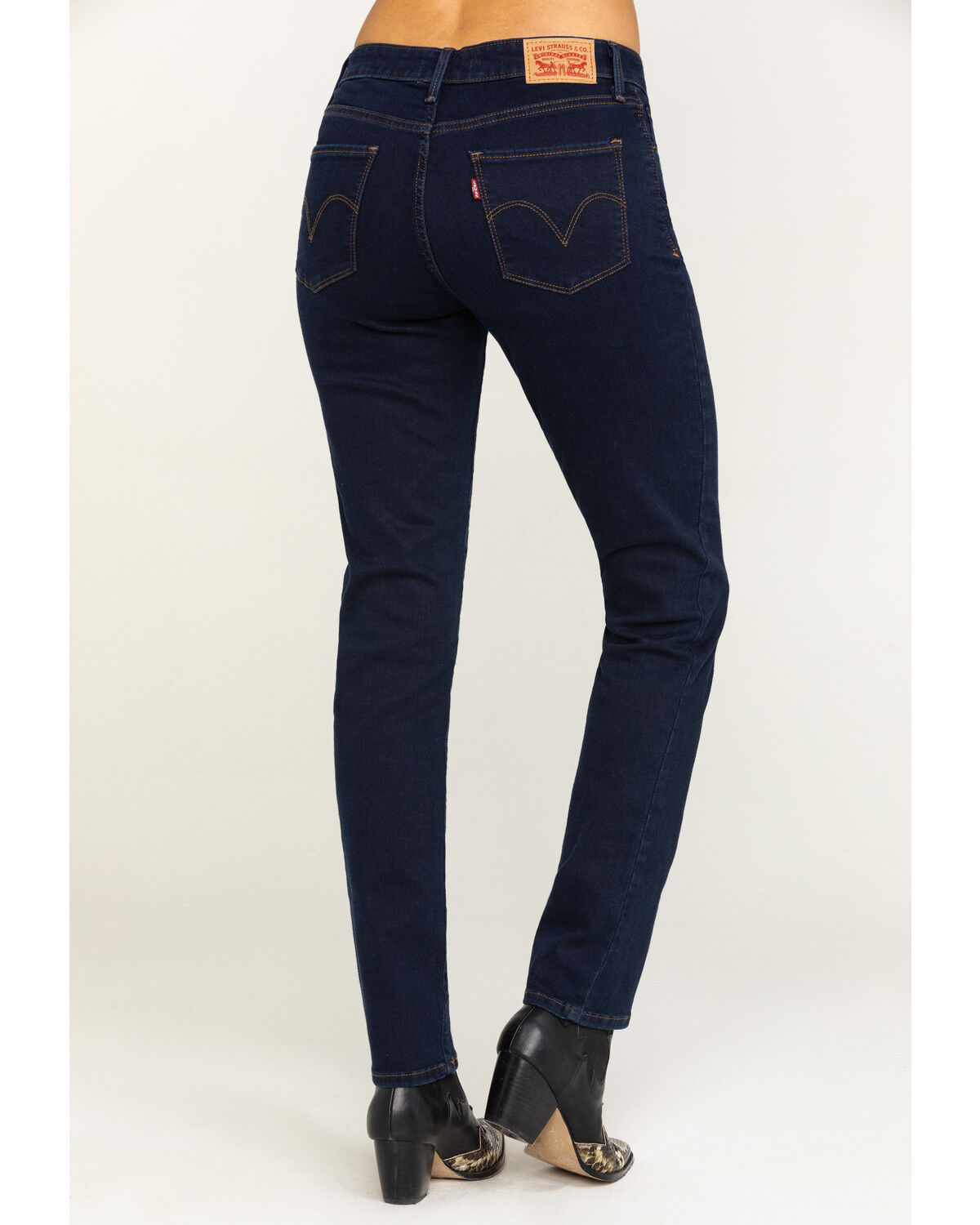 levi's dark blue skinny jeans