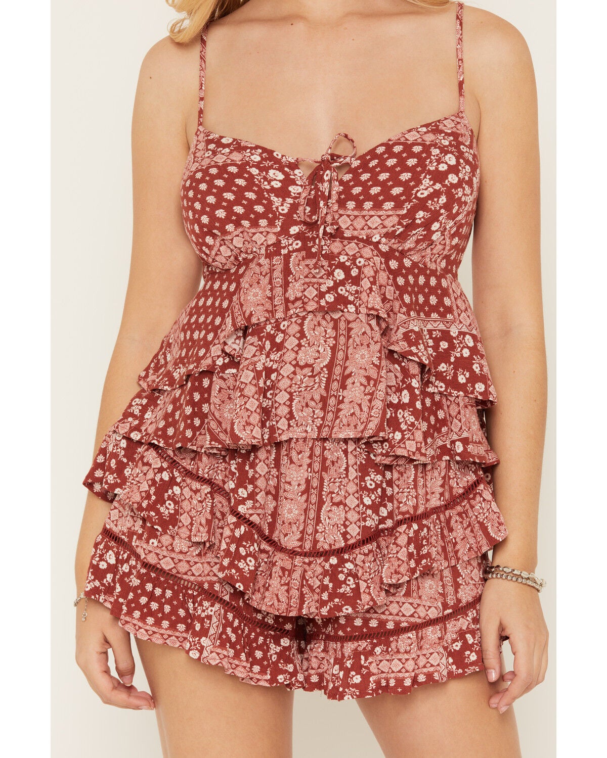 Image #5 - Cleo + Wolf Women's Bandana Print Tiered Mini Skort, Brick Red, hi-res