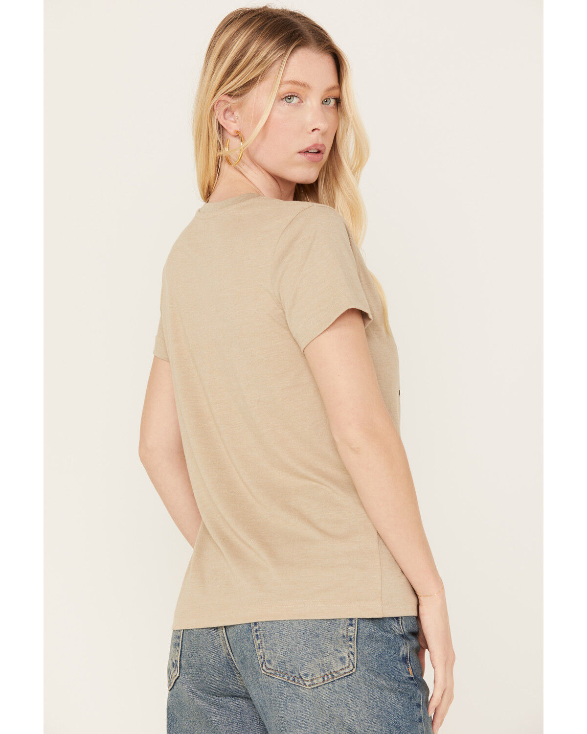 Image #4 - Paramount Network's Yellowstone Women's Dutton Ranch Short Sleeve Graphic Tee, Ivory, hi-res