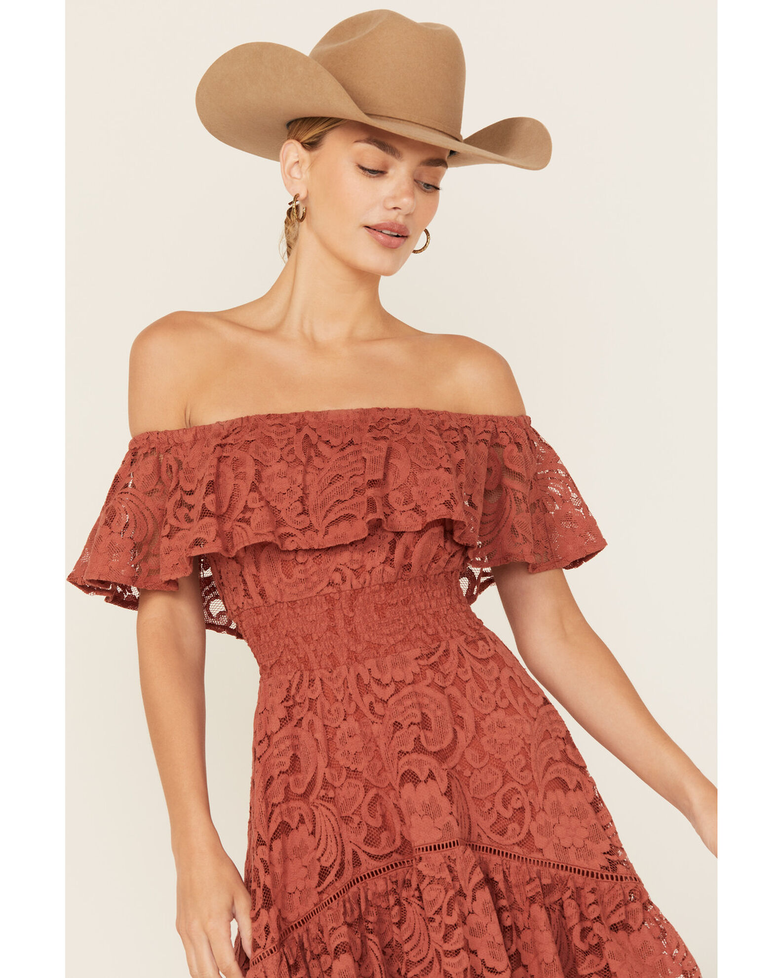 Off the shoulder high low top deals