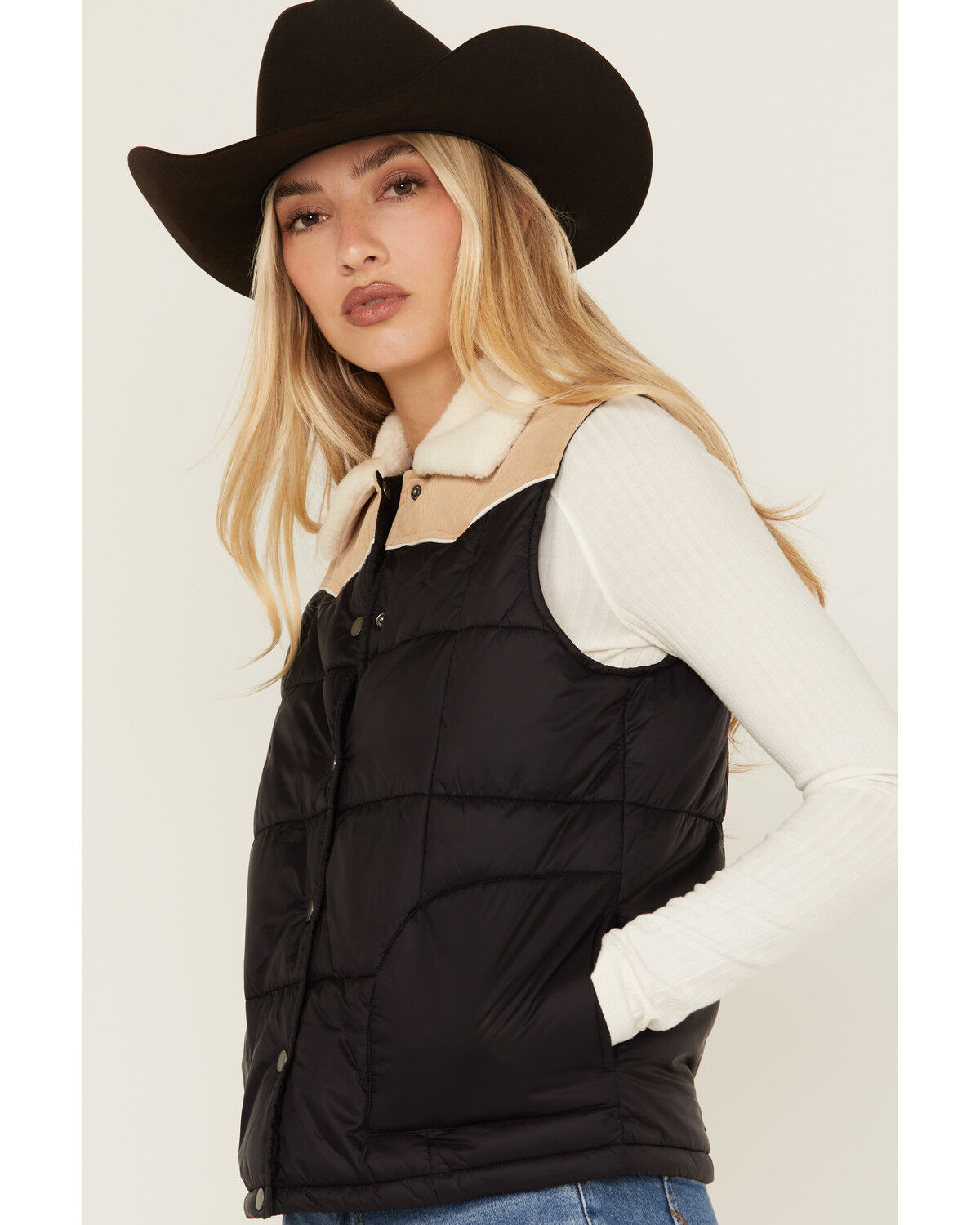 Image #2 - Idyllwind Women's Color Block Snap Vest, Black, hi-res