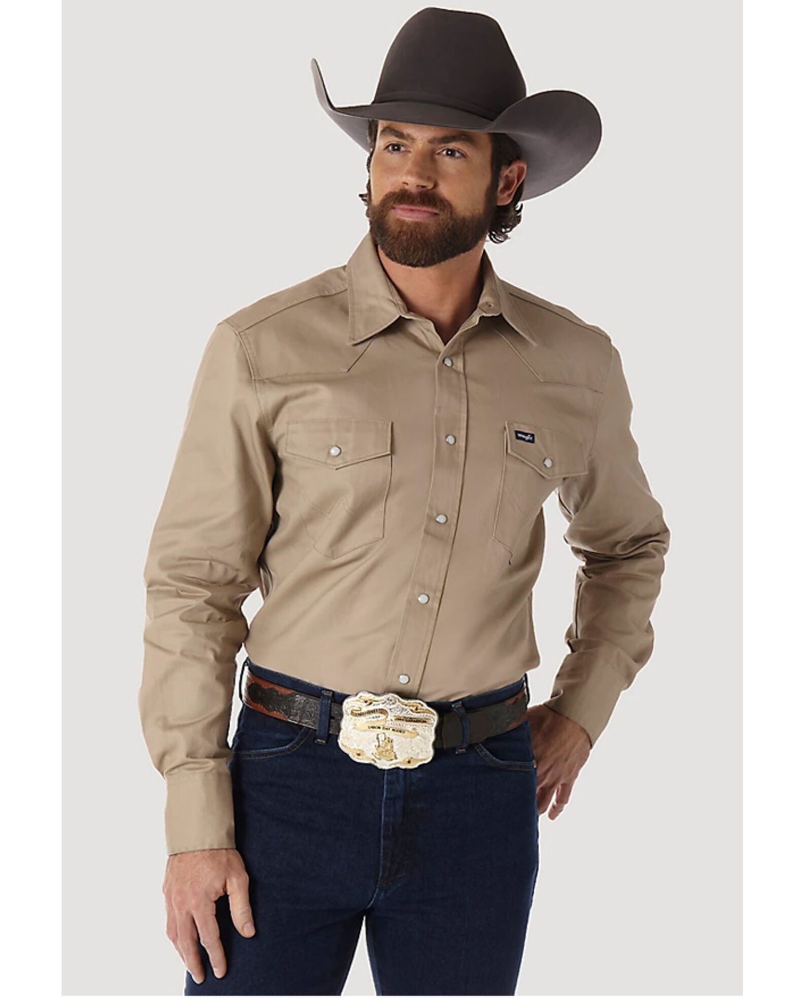 Wrangler Men s Solid Cowboy Cut Firm Finish Long Sleeve Work Shirt