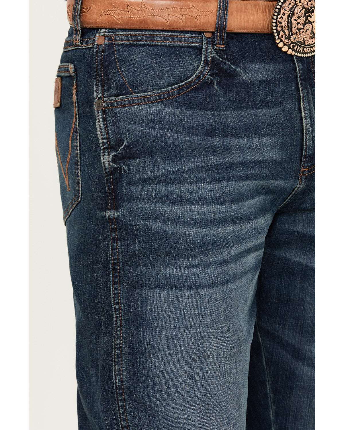Image #2 - Wrangler Retro Men's Dellwood Medium Wash Relaxed Bootcut Stretch Denim Jeans - Tall, Medium Wash, hi-res