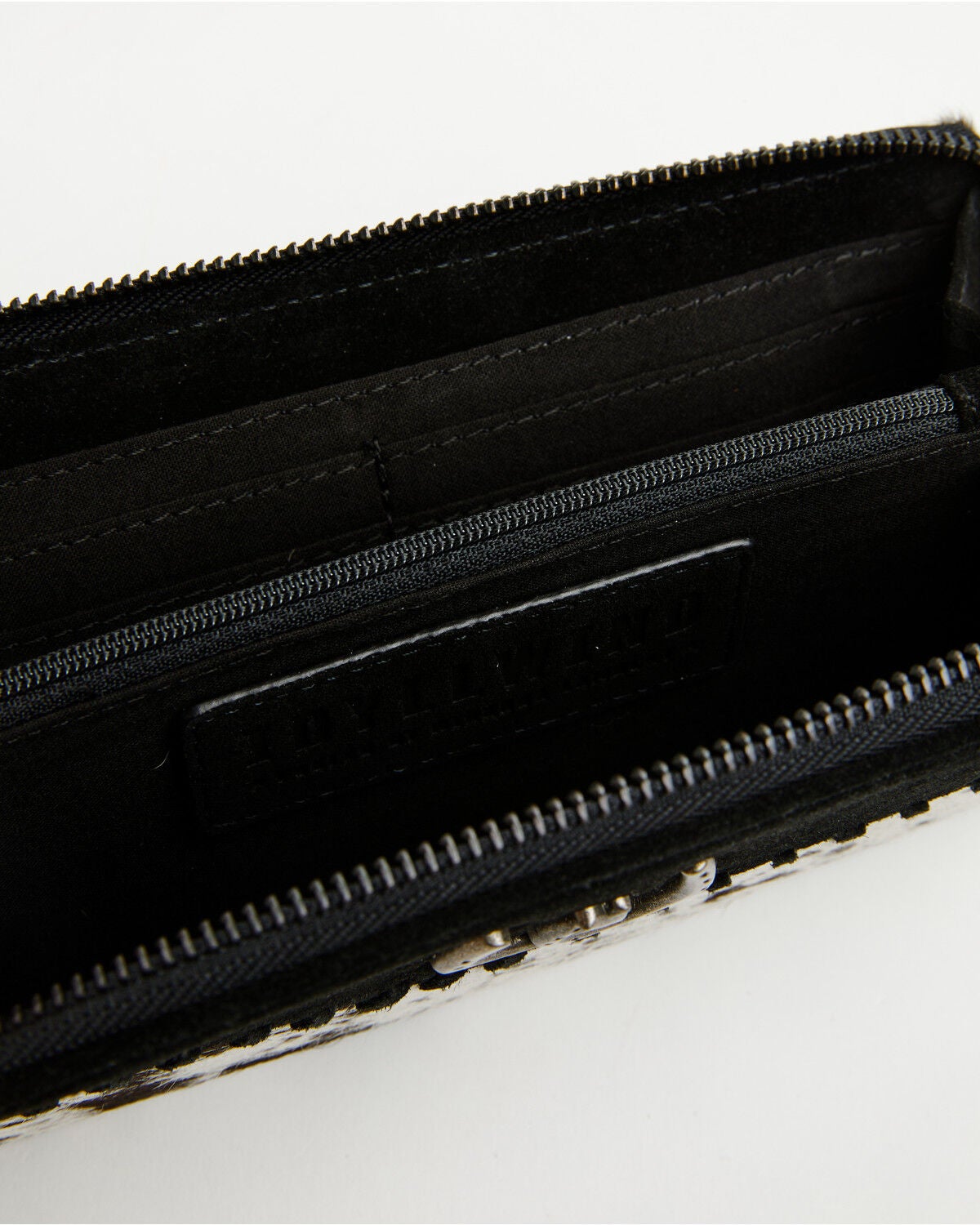 Idyllwind Women's Lyndale Double Horseshoe Hair-On Wallet, Black, hi-res