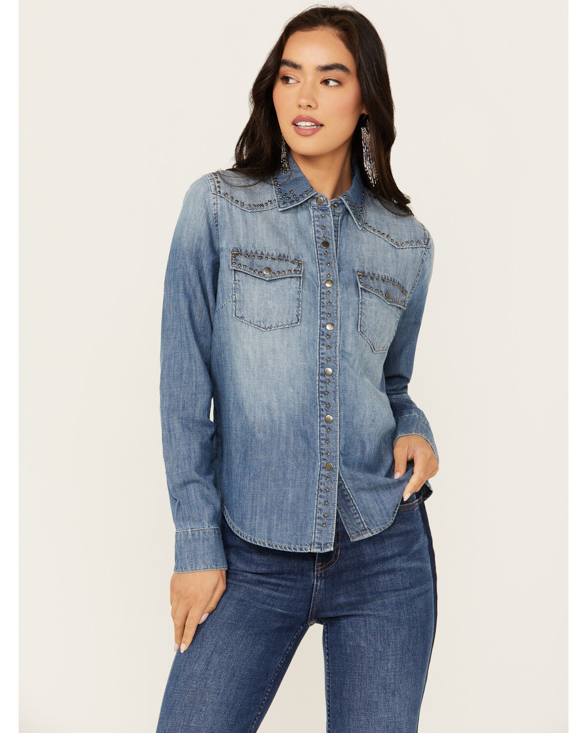 Image #1 - Idyllwind Women's Rigid Wayside Studded Chambray Long Sleeve Snap Western Shirt, Medium Wash, hi-res